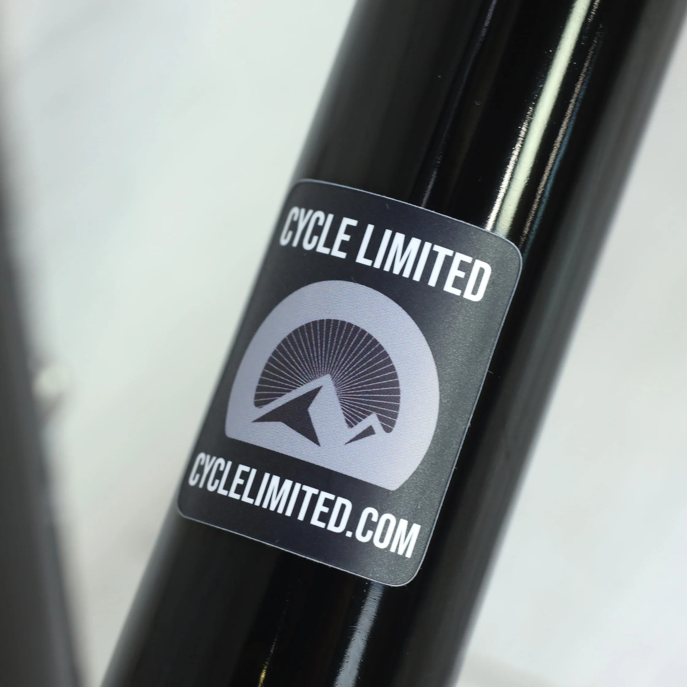 2008 Surly Karate Monkey Mountain Bike Frameset - Medium - Image 9