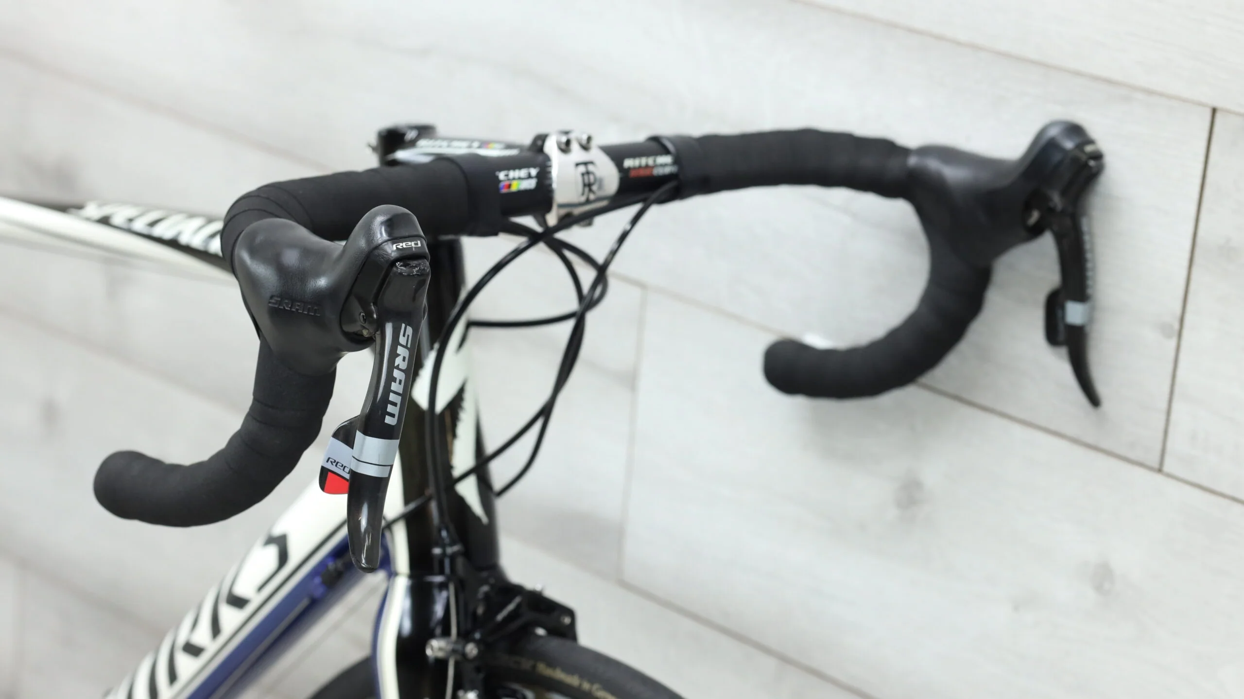 2010 Specialized S-Works Tarmac SL3 Saxo Bank Edition Road Bike - 56cm - Image 7