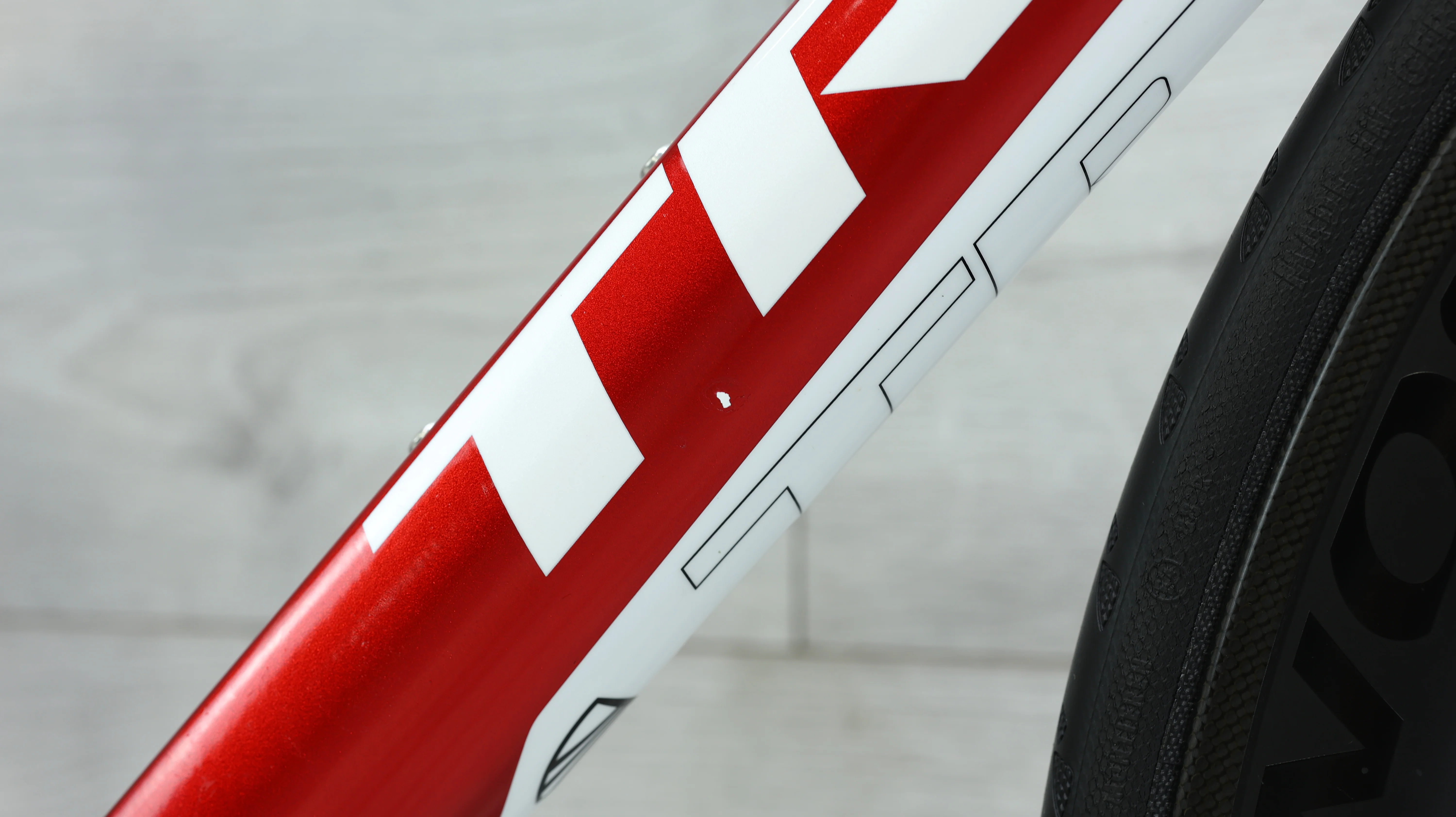 2014 Trek Madone 5.2 H2 Road Bike - 56cm - Image 15