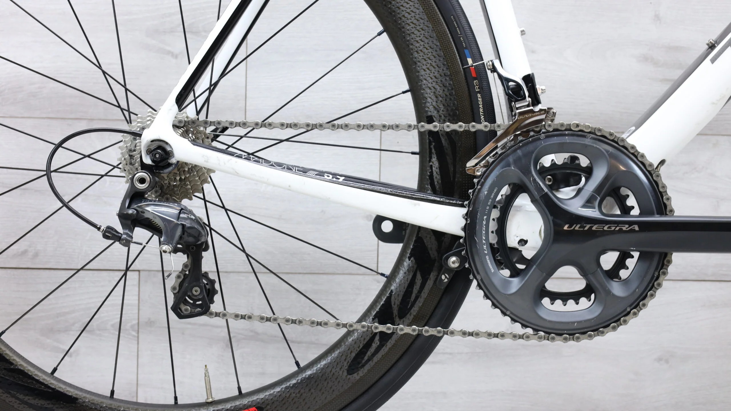 2014 Trek Madone 5.9  Road Bike - 60cm - Image 4