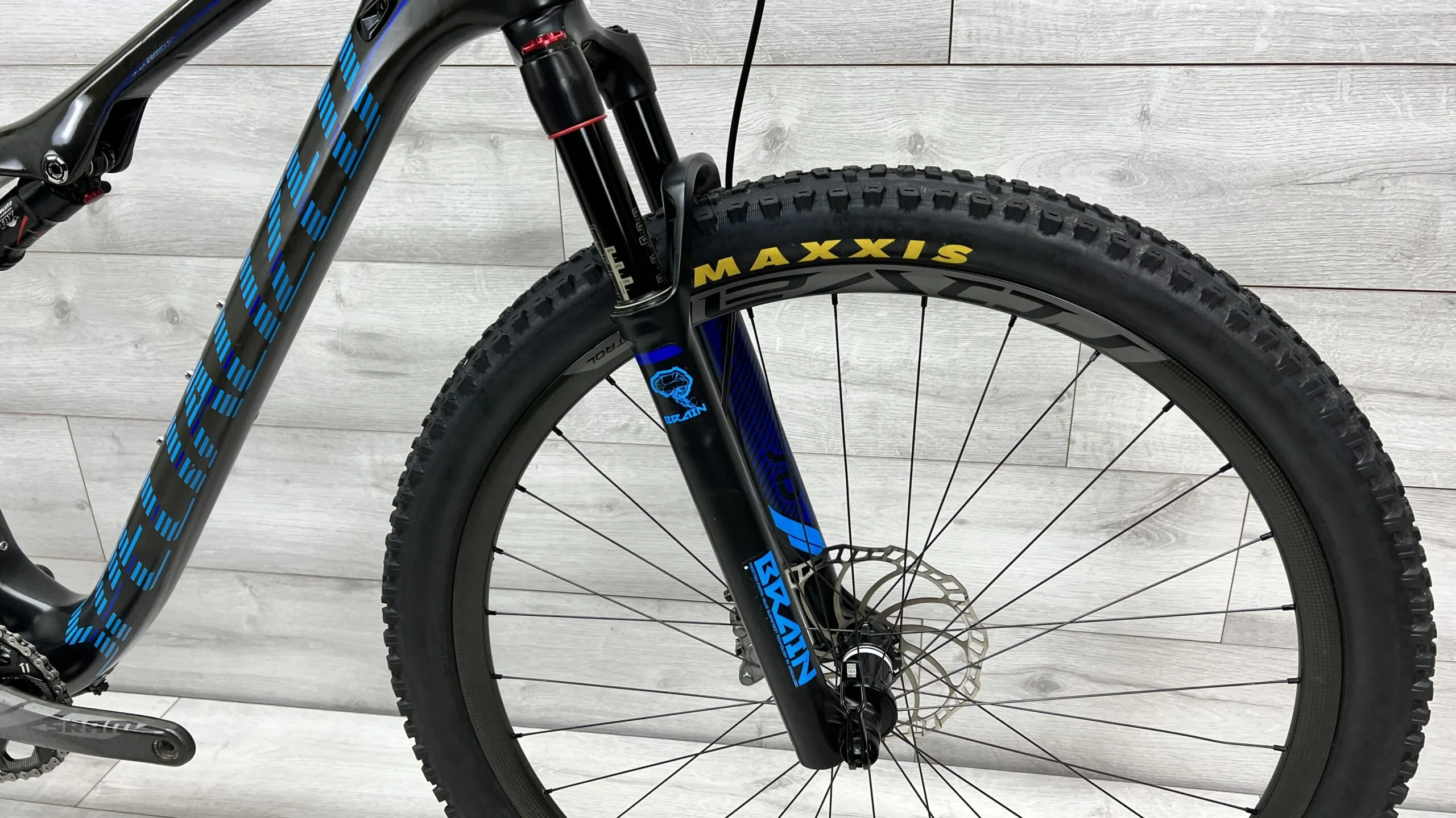 2015 Specialized Epic Expert Carbon 29er Mountain Bike - Large - Image 7