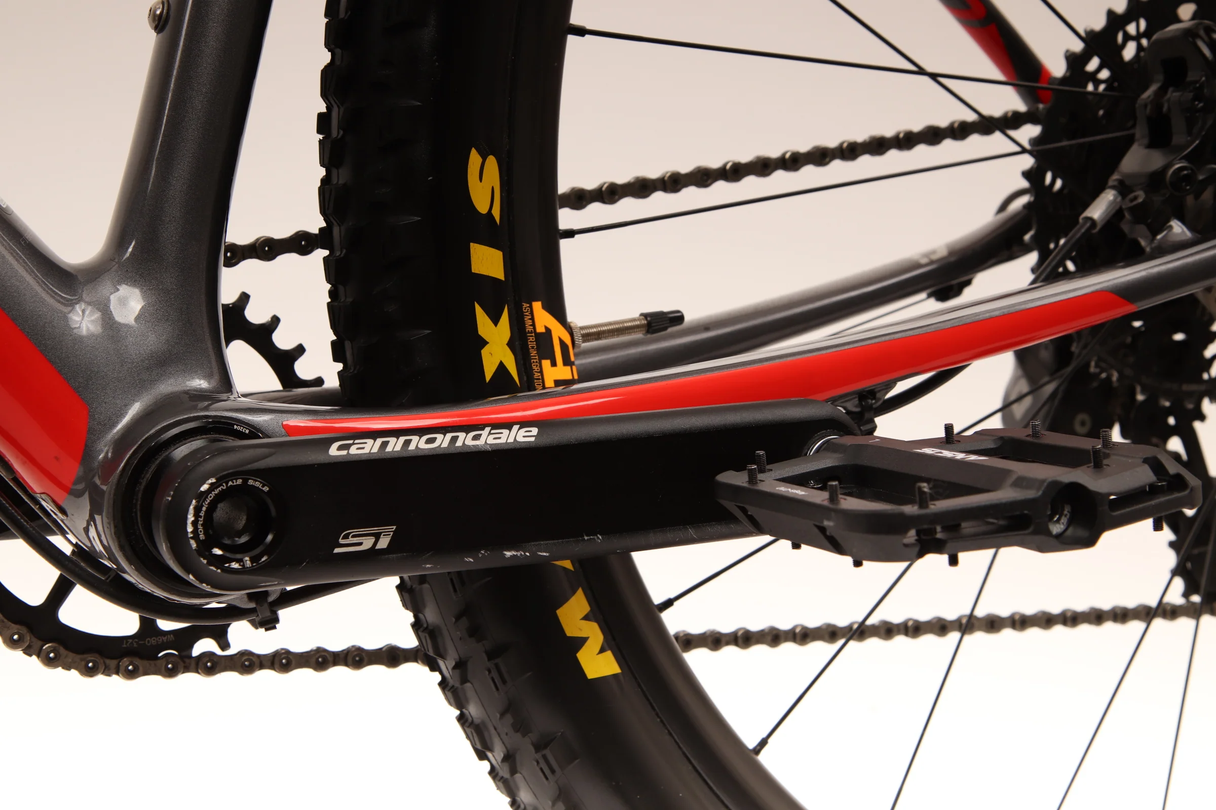 2016 CANNONDALE F-SI CARBON 2  Mountain Bike - Medium - Image 5