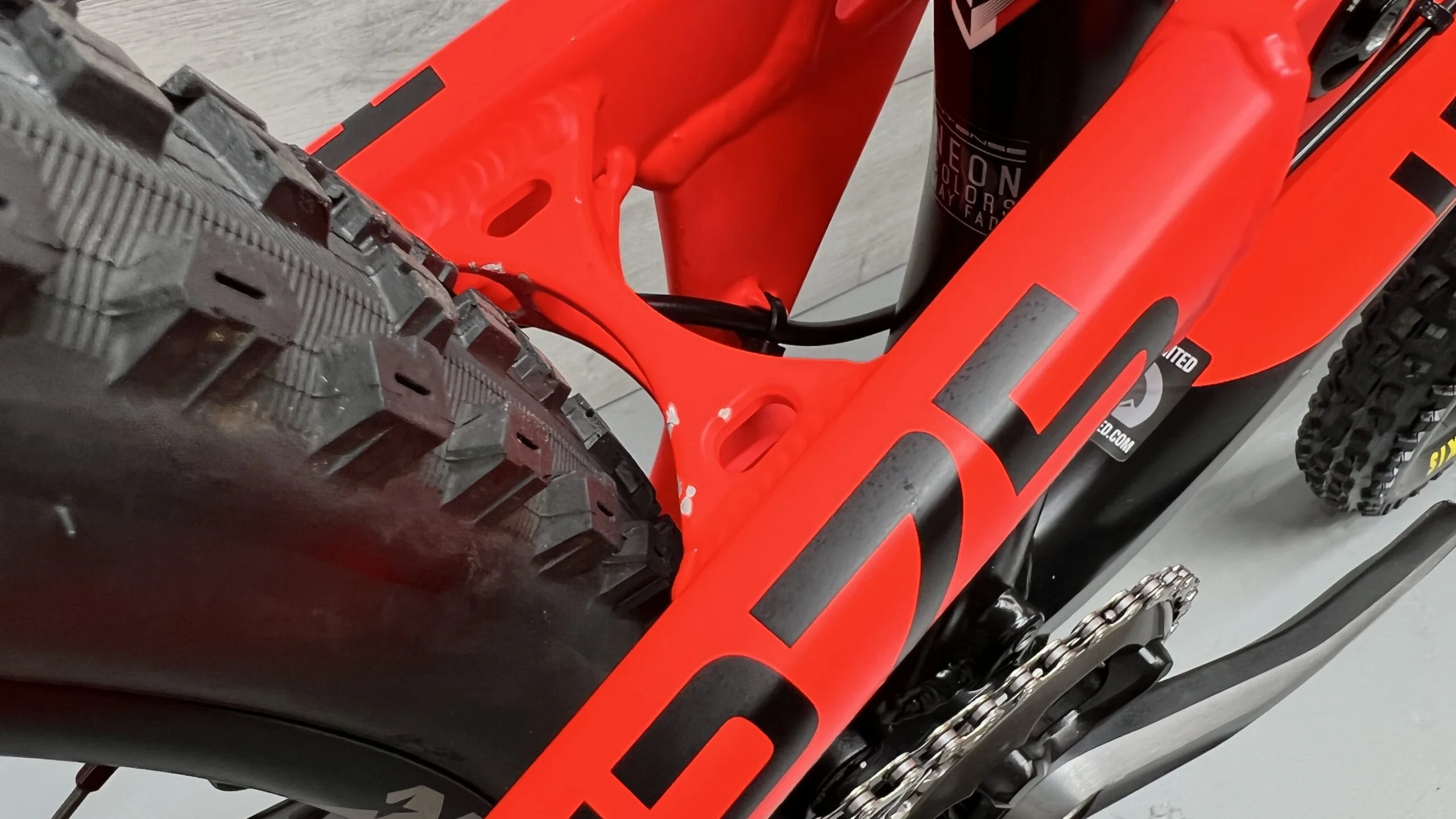 2016 Intense Tracer 275A Mountain Bike - Medium - Image 14