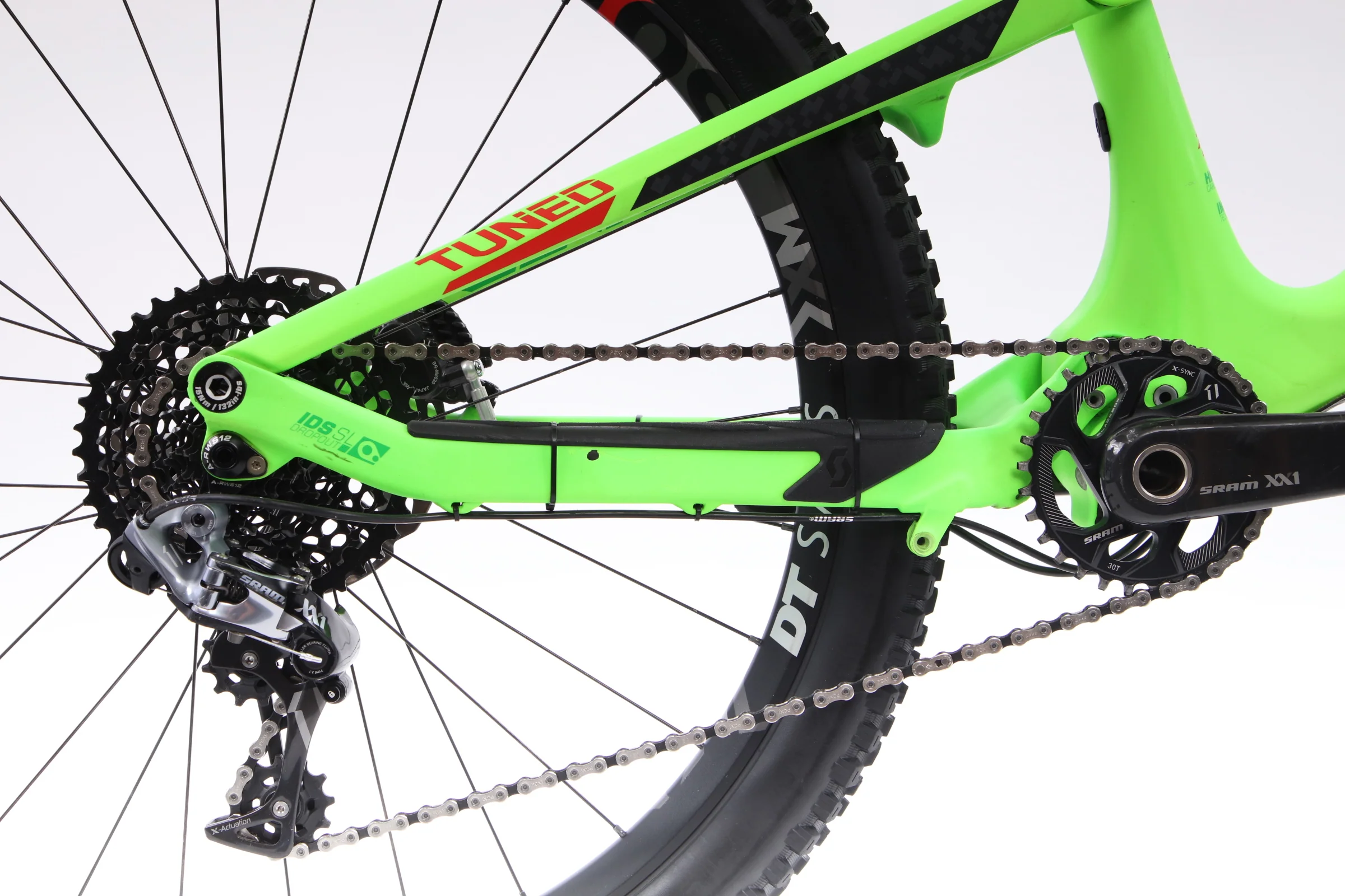 2016 Scott Genius LT 700 Tuned  Mountain Bike - Large - Image 9