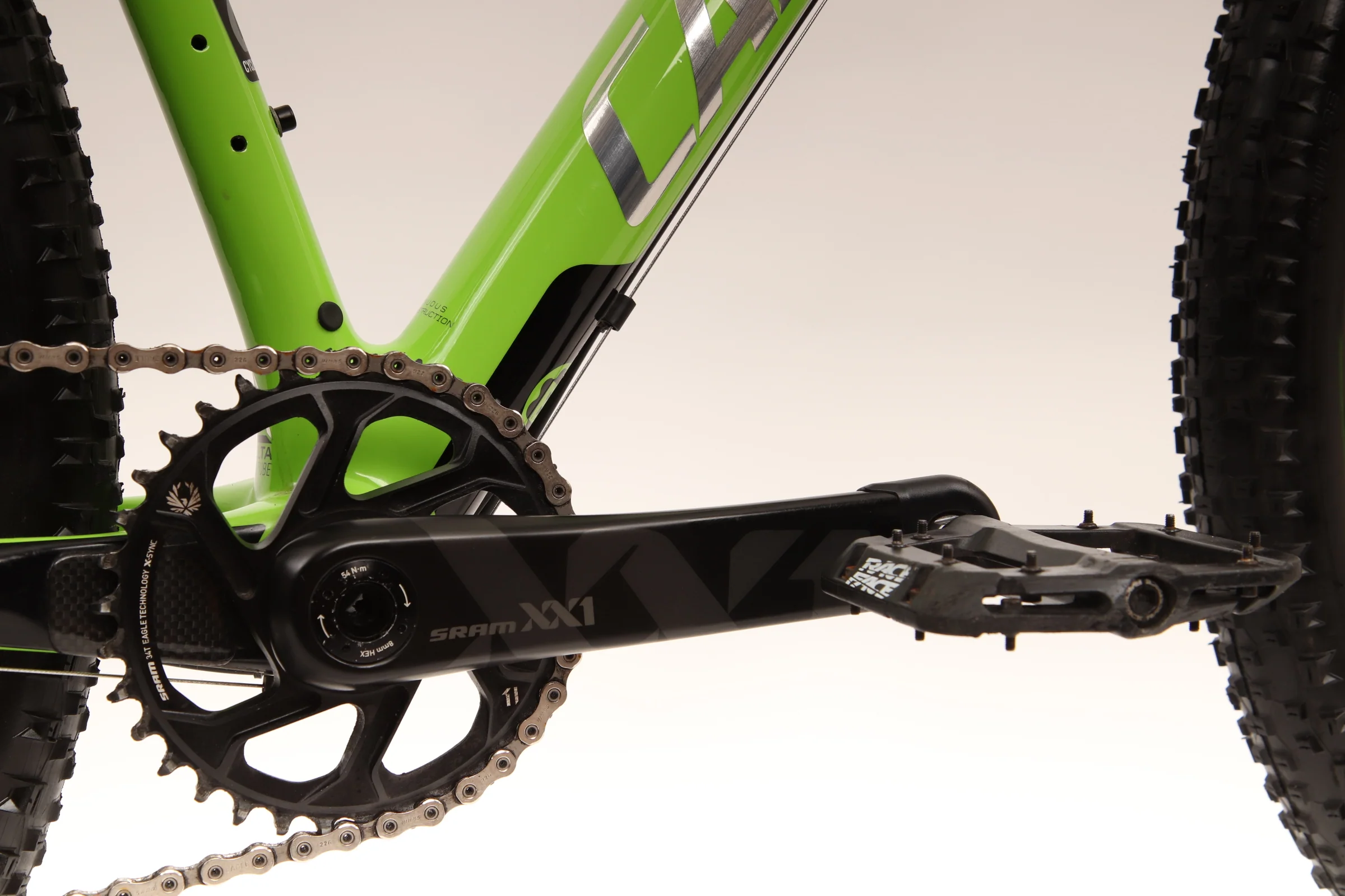 2017 CANNONDALE F-SI CARBON TEAM  Mountain Bike - Medium - Image 4