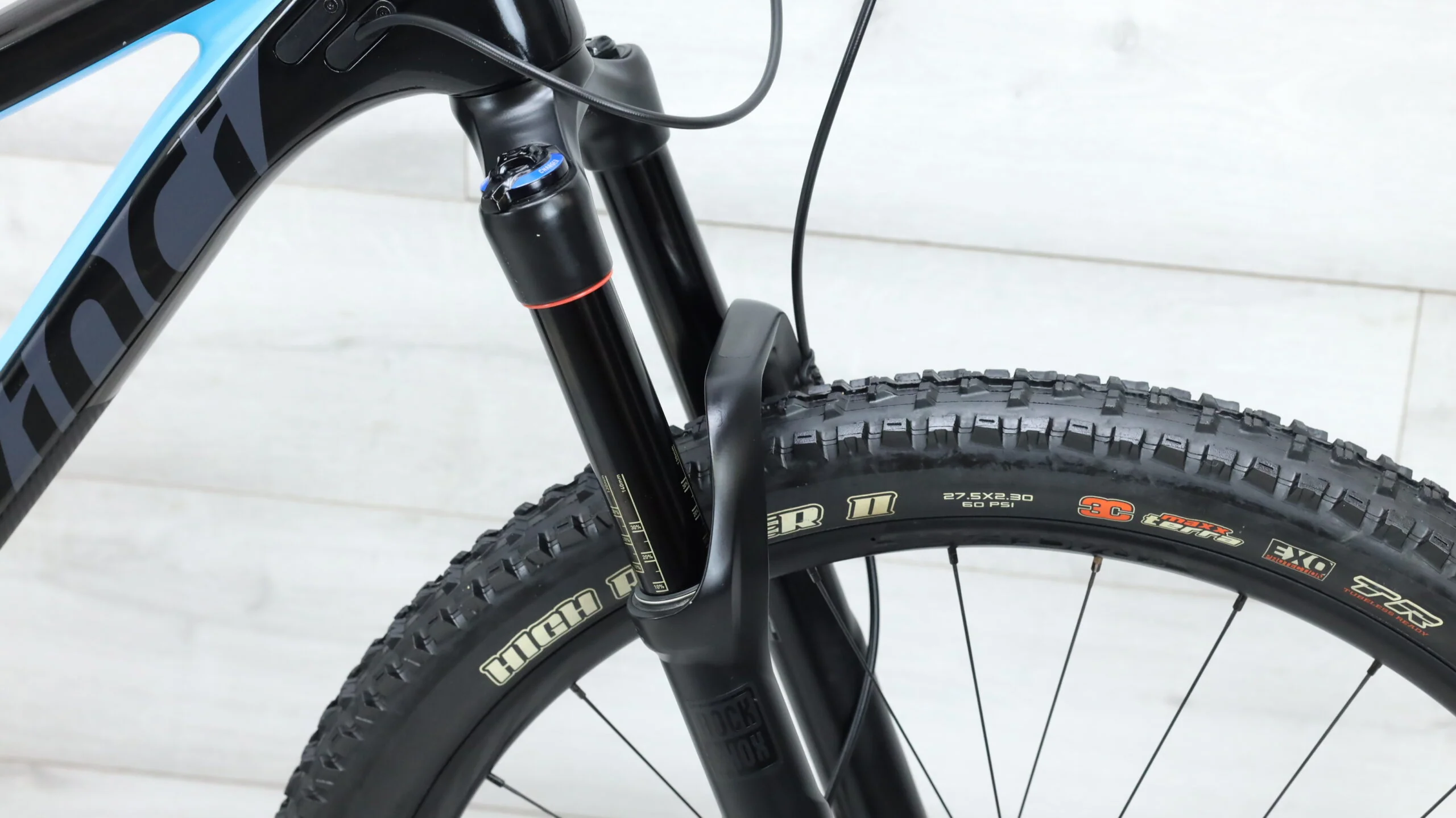 2017 Devinci Django Carbon X01 Mountain Bike - Medium - Image 7
