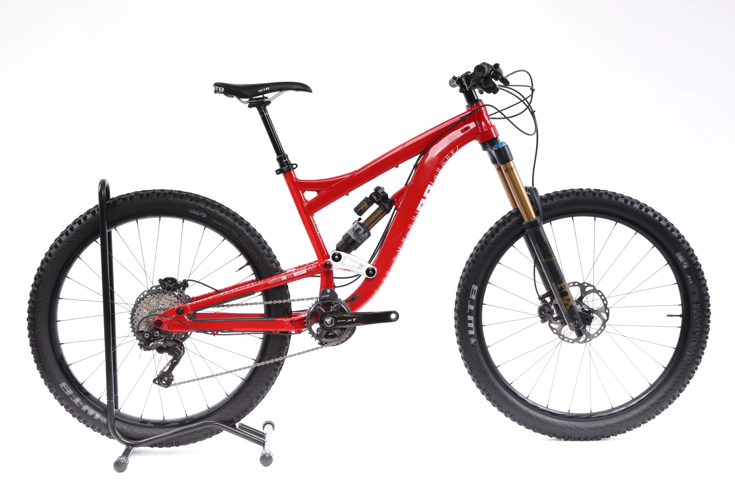 2017 Diamondback Mission Pro  Mountain  Bike - Medium - Image 2