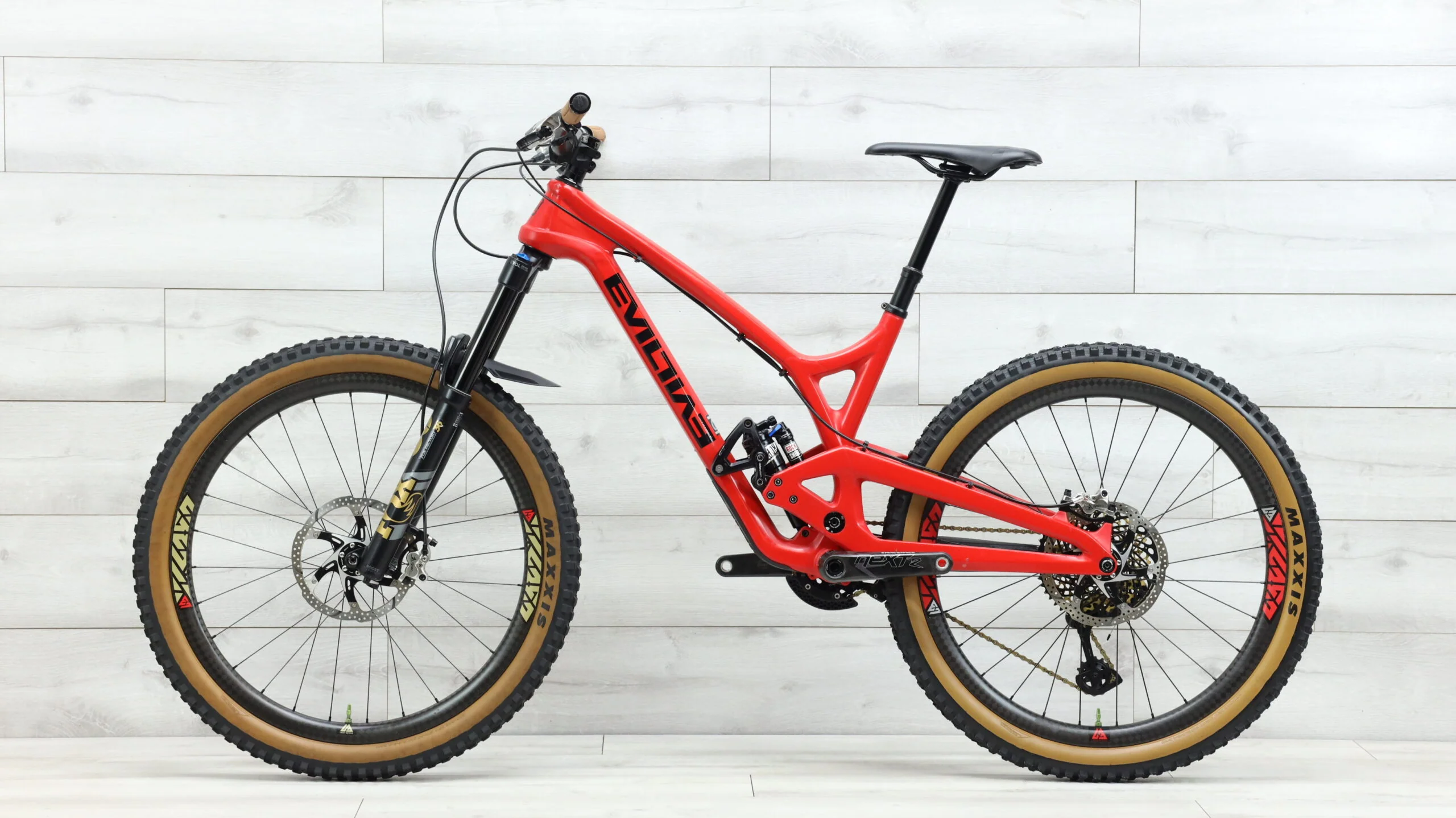 2017 Evil Insurgent  Mountain Bike - Medium - Image 2