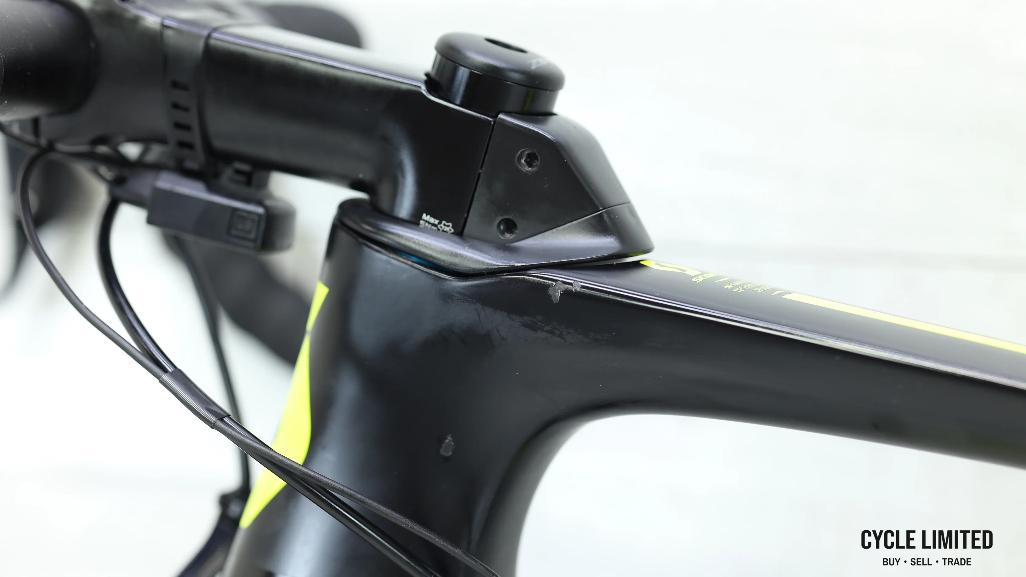 2017 Scott Foil 10 Di2 Road Bike - 52cm - Image 13