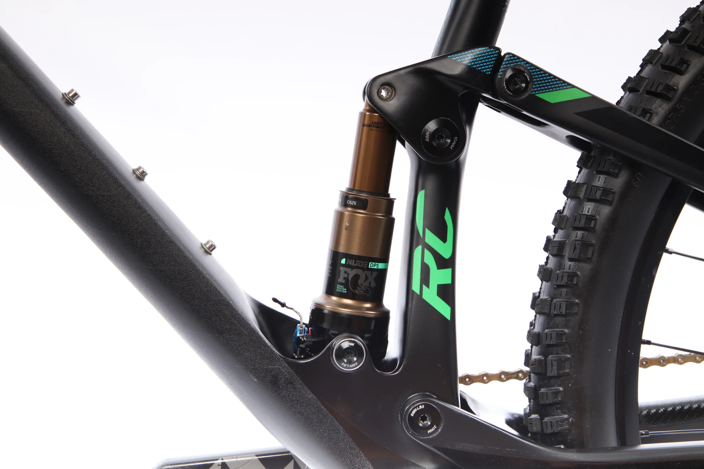 2017 Scott Spark 700 Ultimate  Mountain Bike - Medium - Image 9