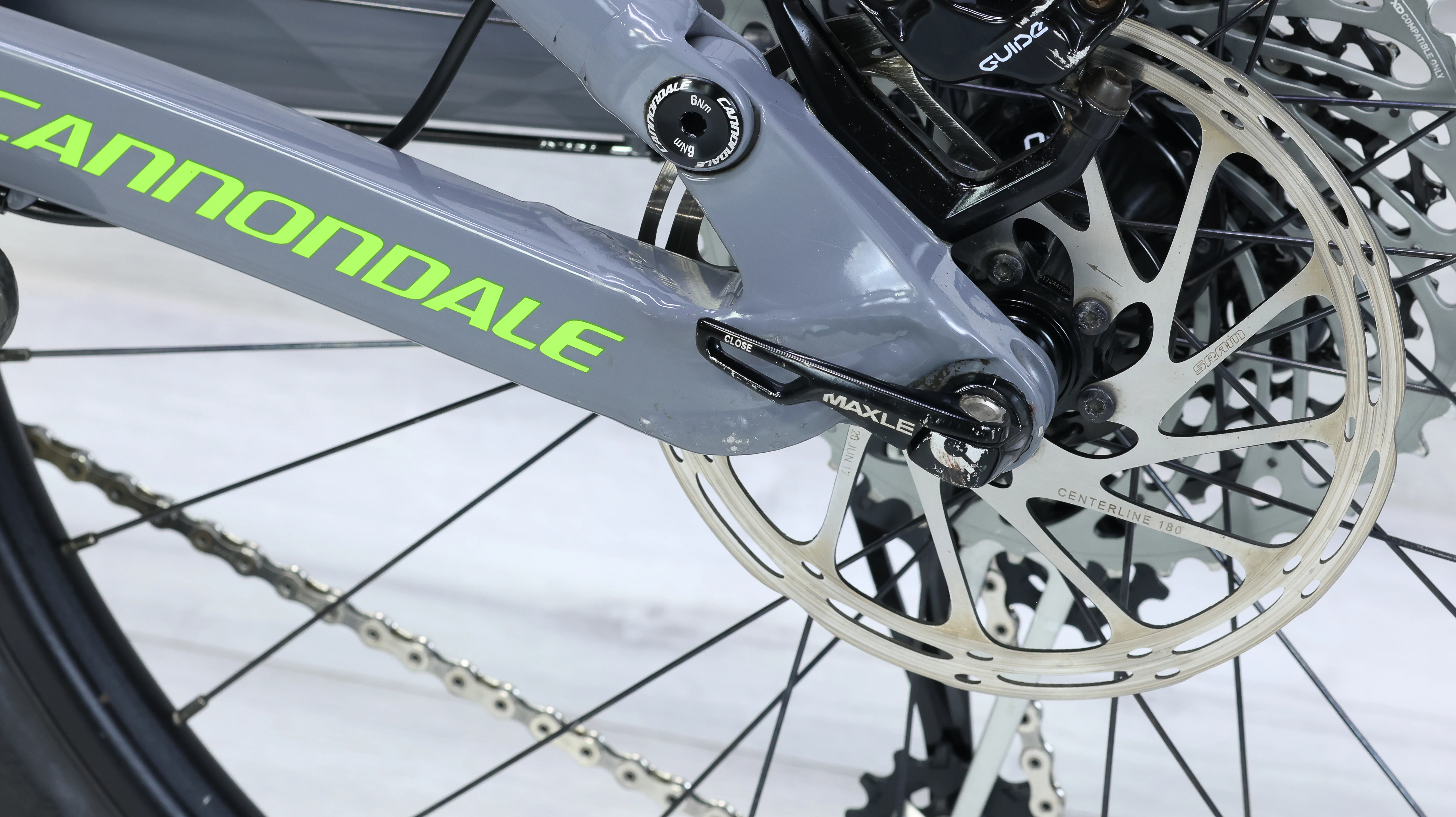 Cannondale Trigger 2 Mountain Bike - 2018, Medium - Image 16