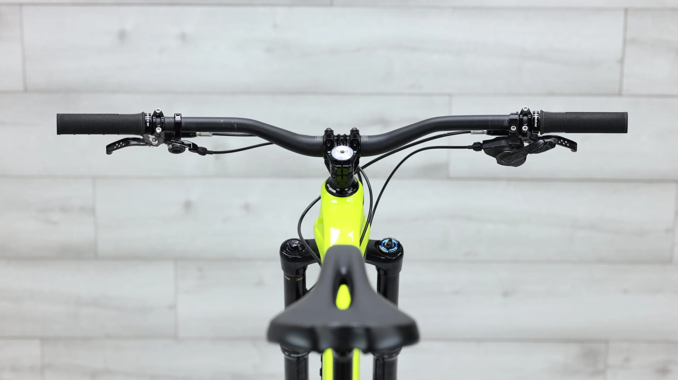 2018 Evil Insurgent  Mountain Bike - Medium - Image 11
