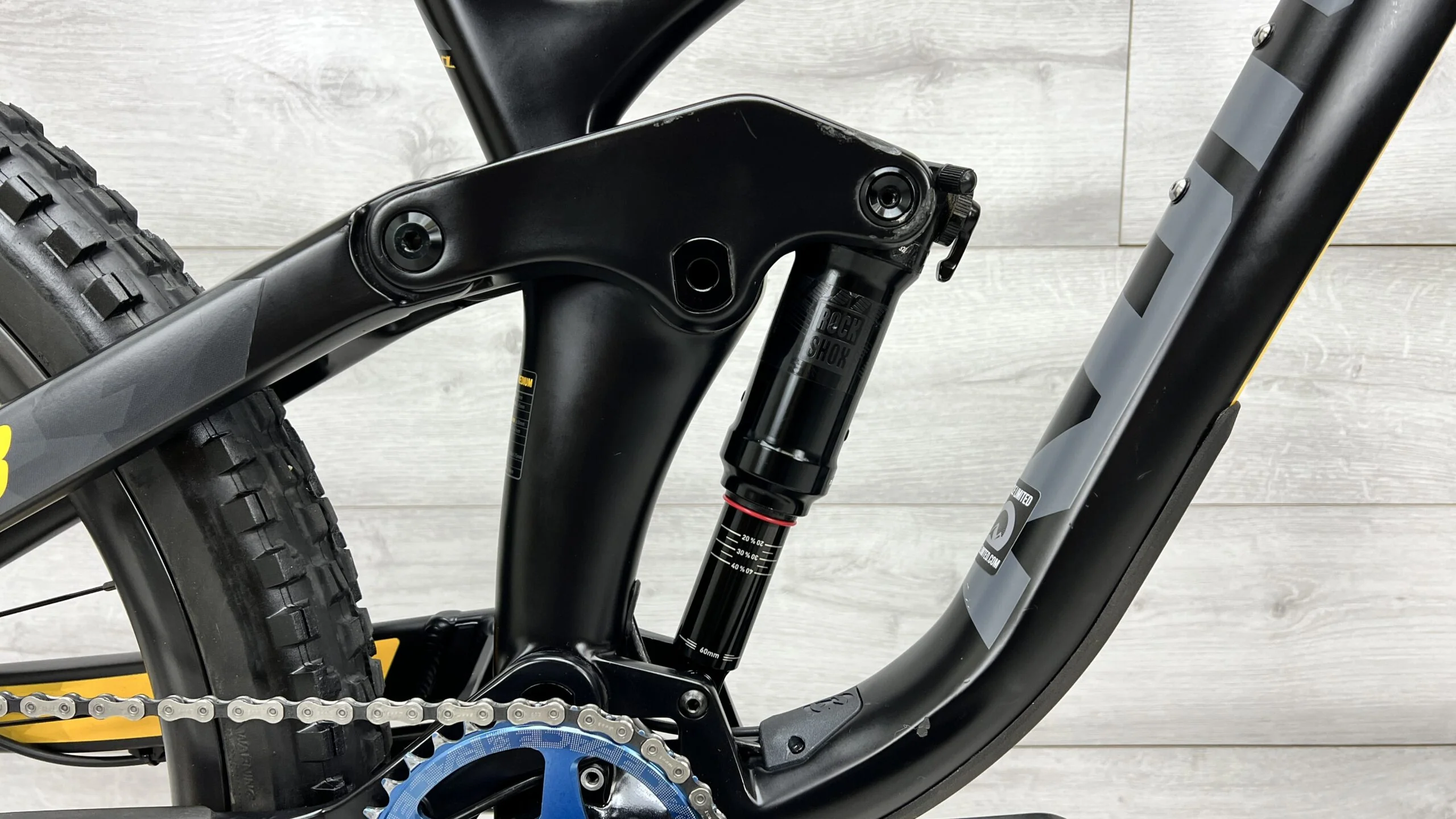 2018 Kona Process 153 CR  Mountain Bike - Medium - Image 9