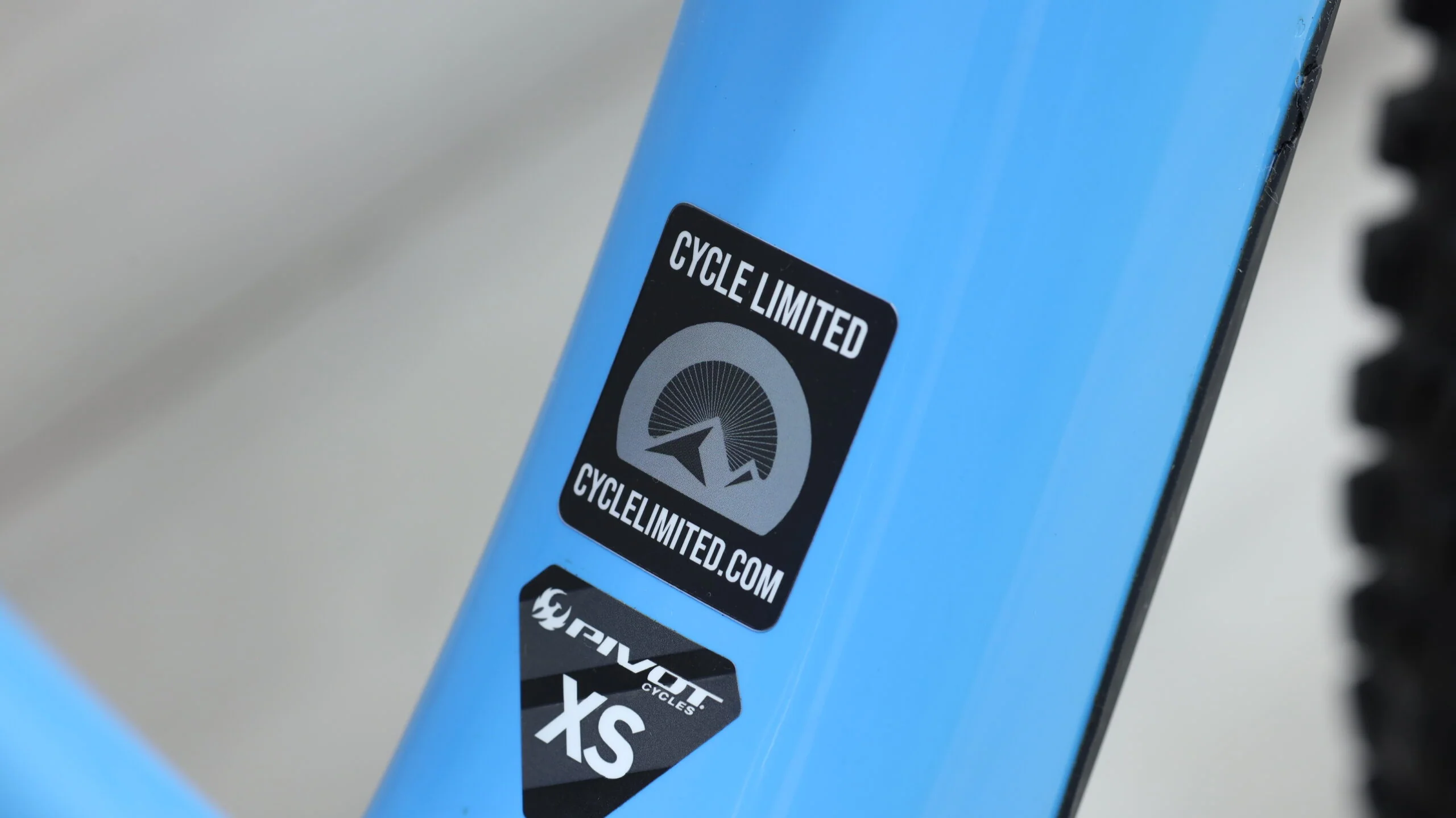 2018 Pivot Switchblade Pro  Mountain Bike - X-Small - Image 3