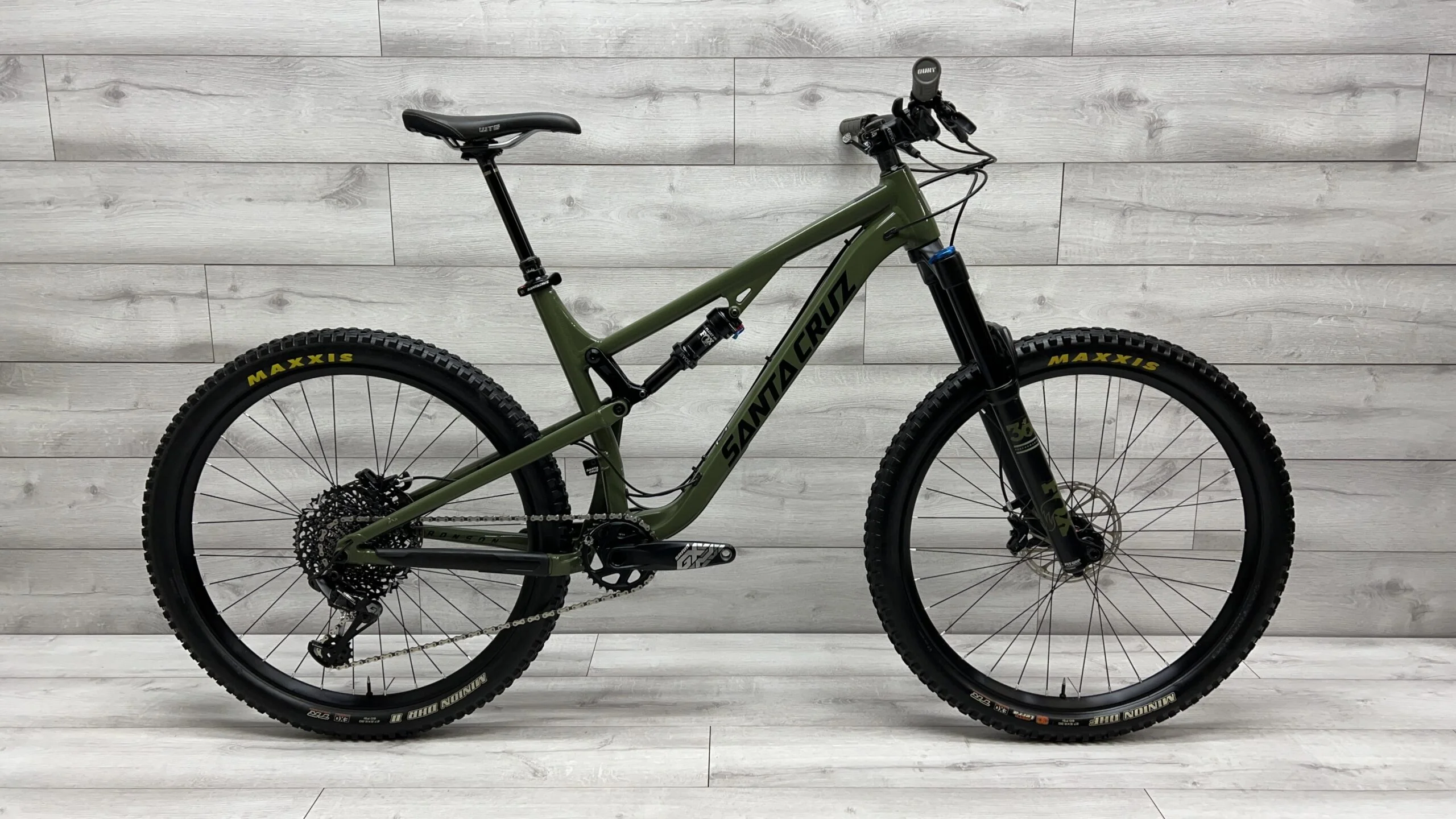 2018 Santa Cruz Bronson  Mountain Bike - Large