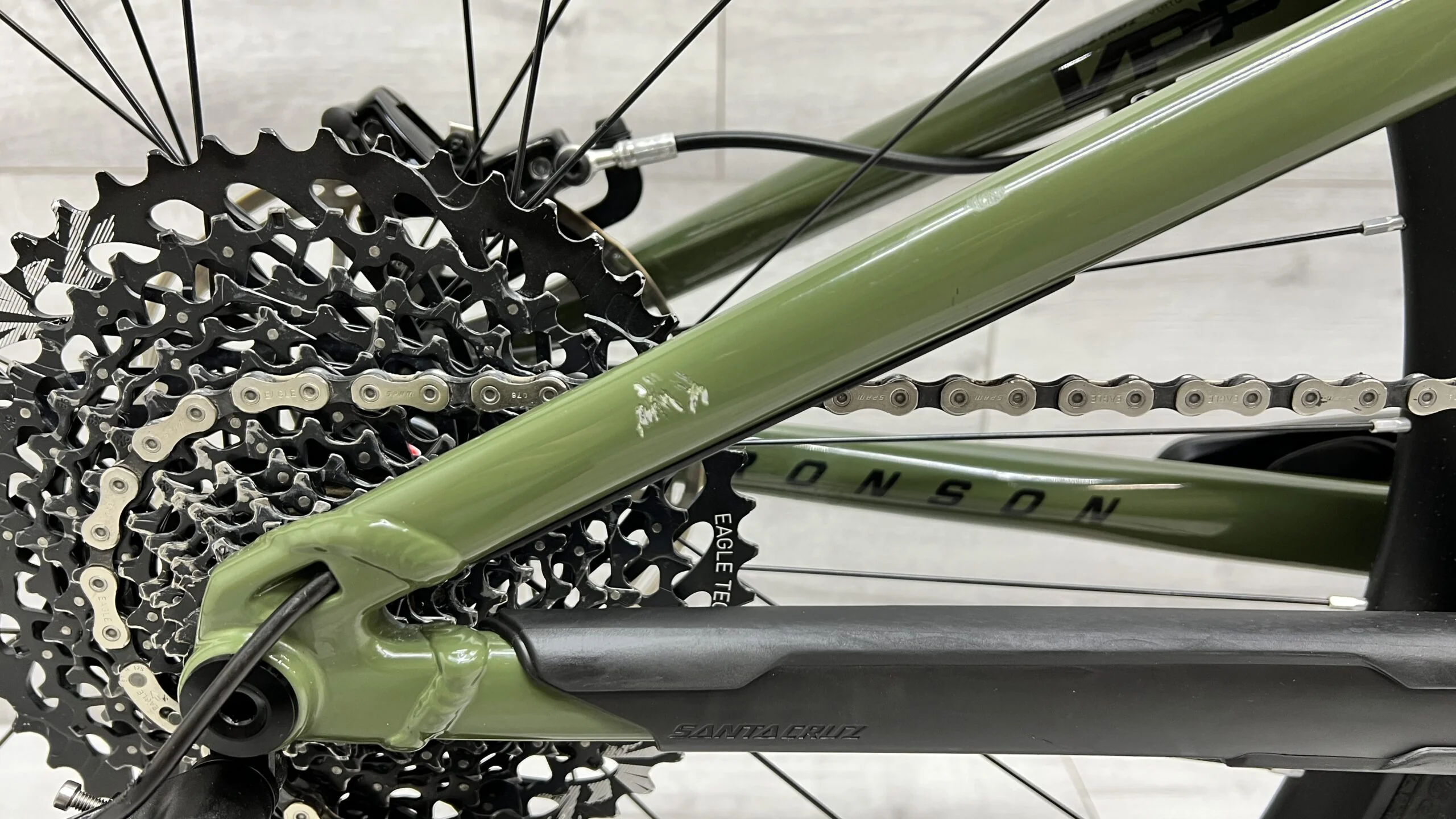 2018 Santa Cruz Bronson  Mountain Bike - Large - Image 12