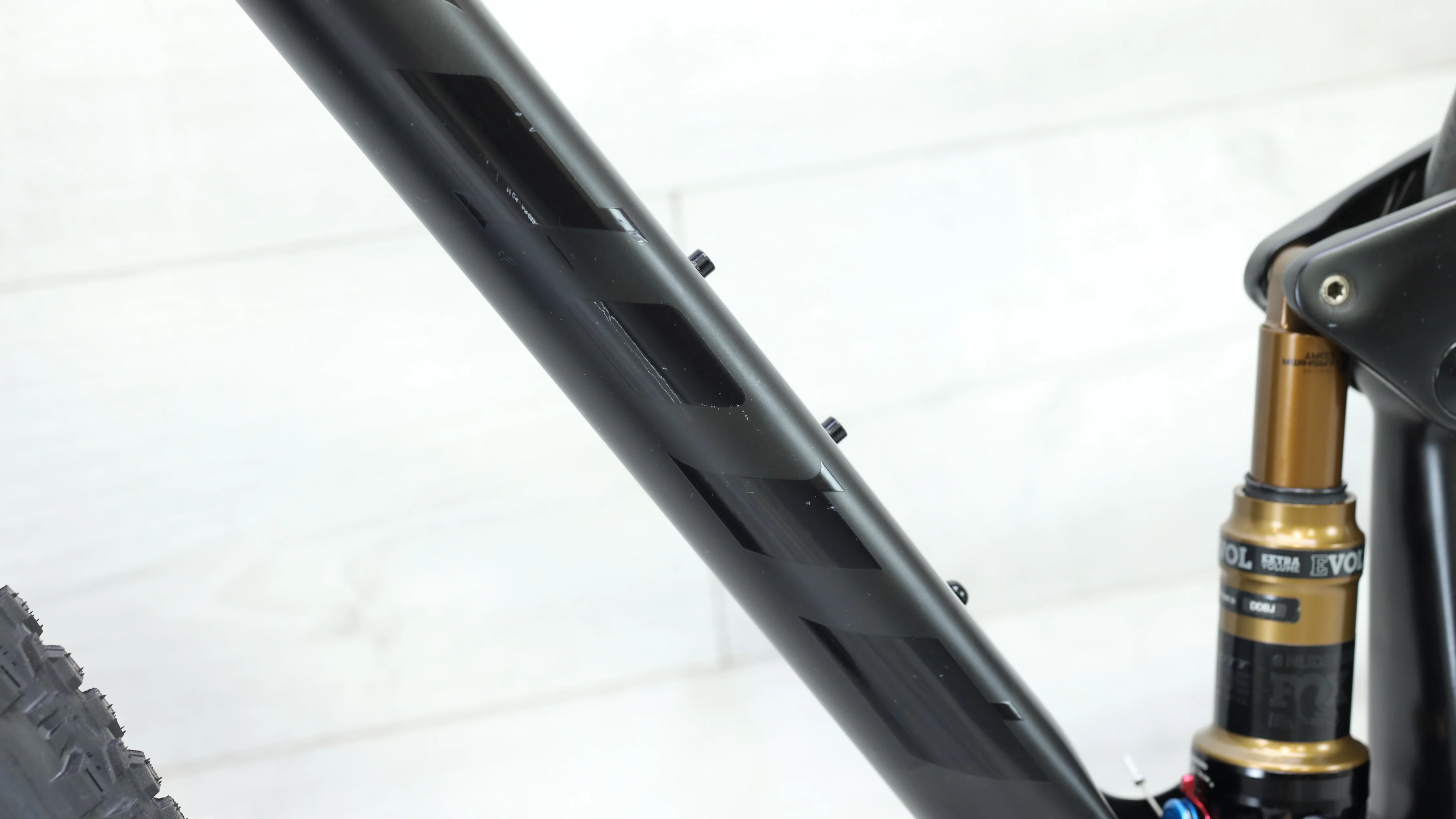 2018 Scott Spark Ultimate Mountain Bike - Medium - Image 16