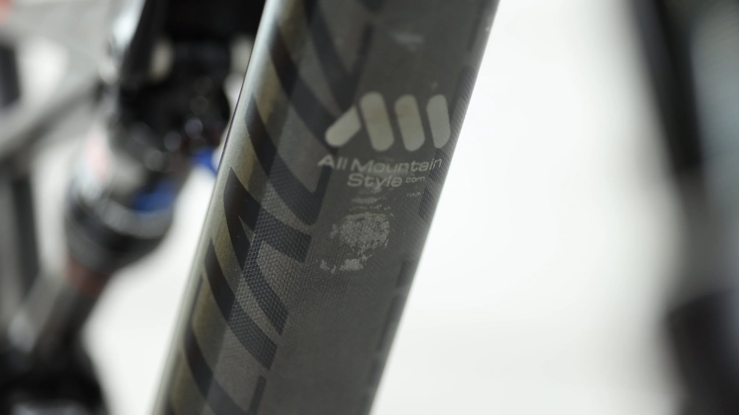 2018 Specialized Stumpjumper Expert 29/6Fattie  Mountain Bike - Large - Image 14