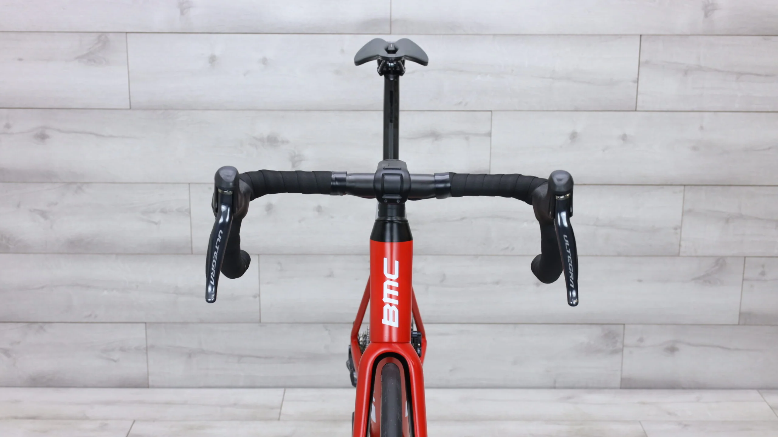2019 BMC Teammachine SLR01 Disc Three  Road Bike - 56cm - Image 9