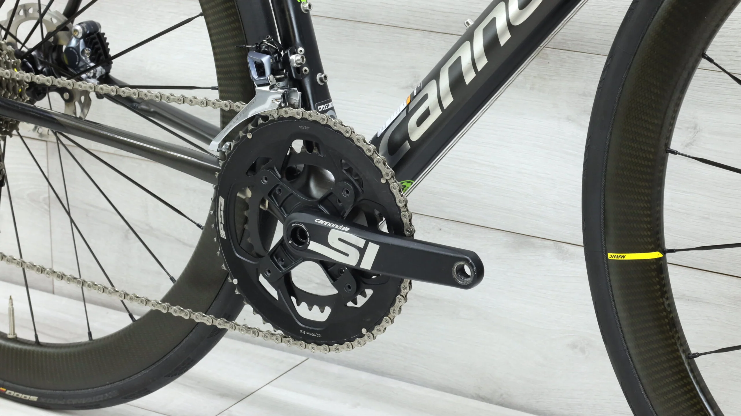 2019 Cannondale SuperSix EVO Carbon Disc Ultegra  Road Bike - 52cm - Image 5