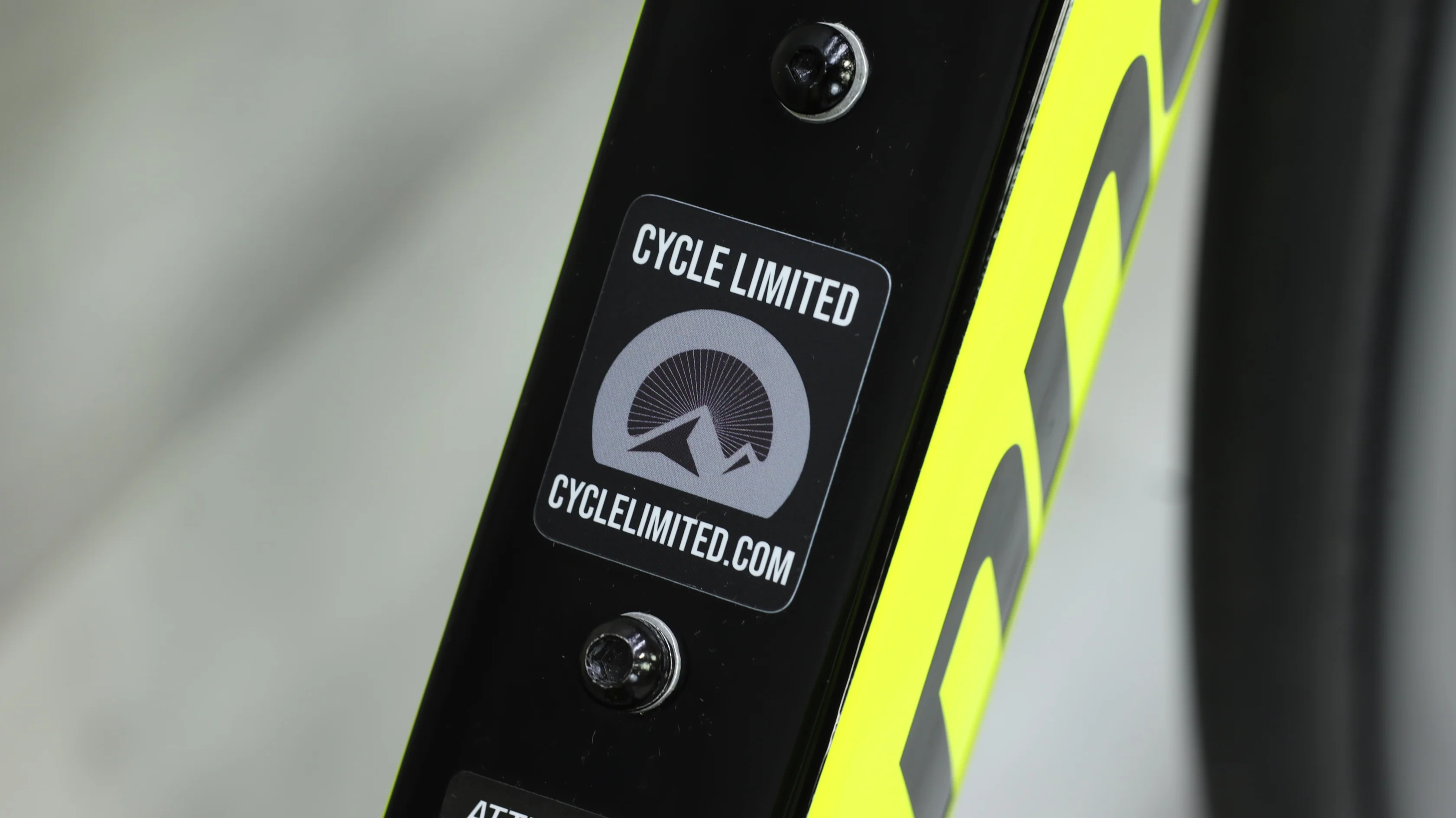 2019 Cannondale SystemSix Carbon Dura-Ace Road Bike - 54cm - Image 3