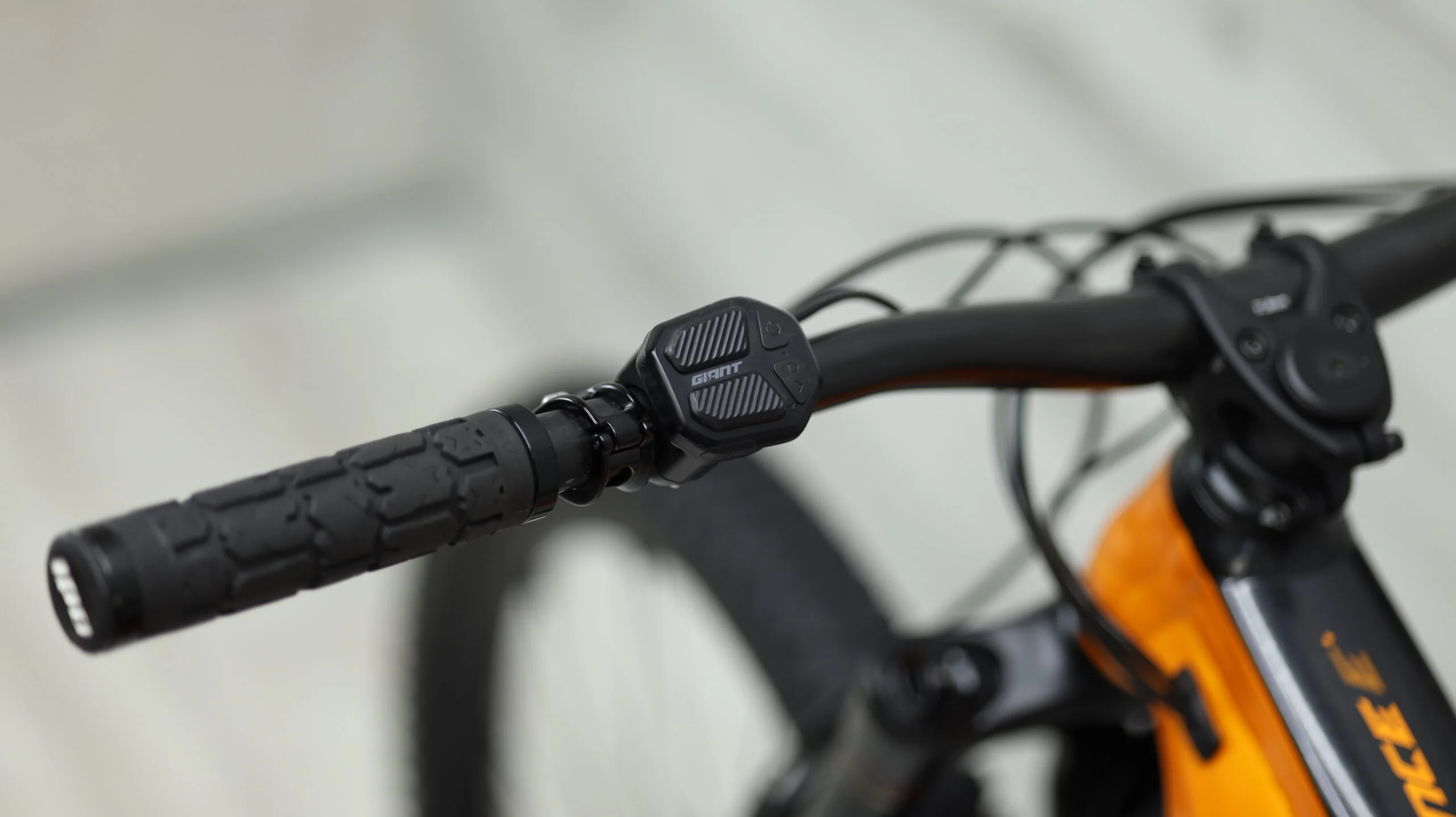 Giant Trance E+ 1 Pro  Mountain E-Bike - 2019, Small - Image 12