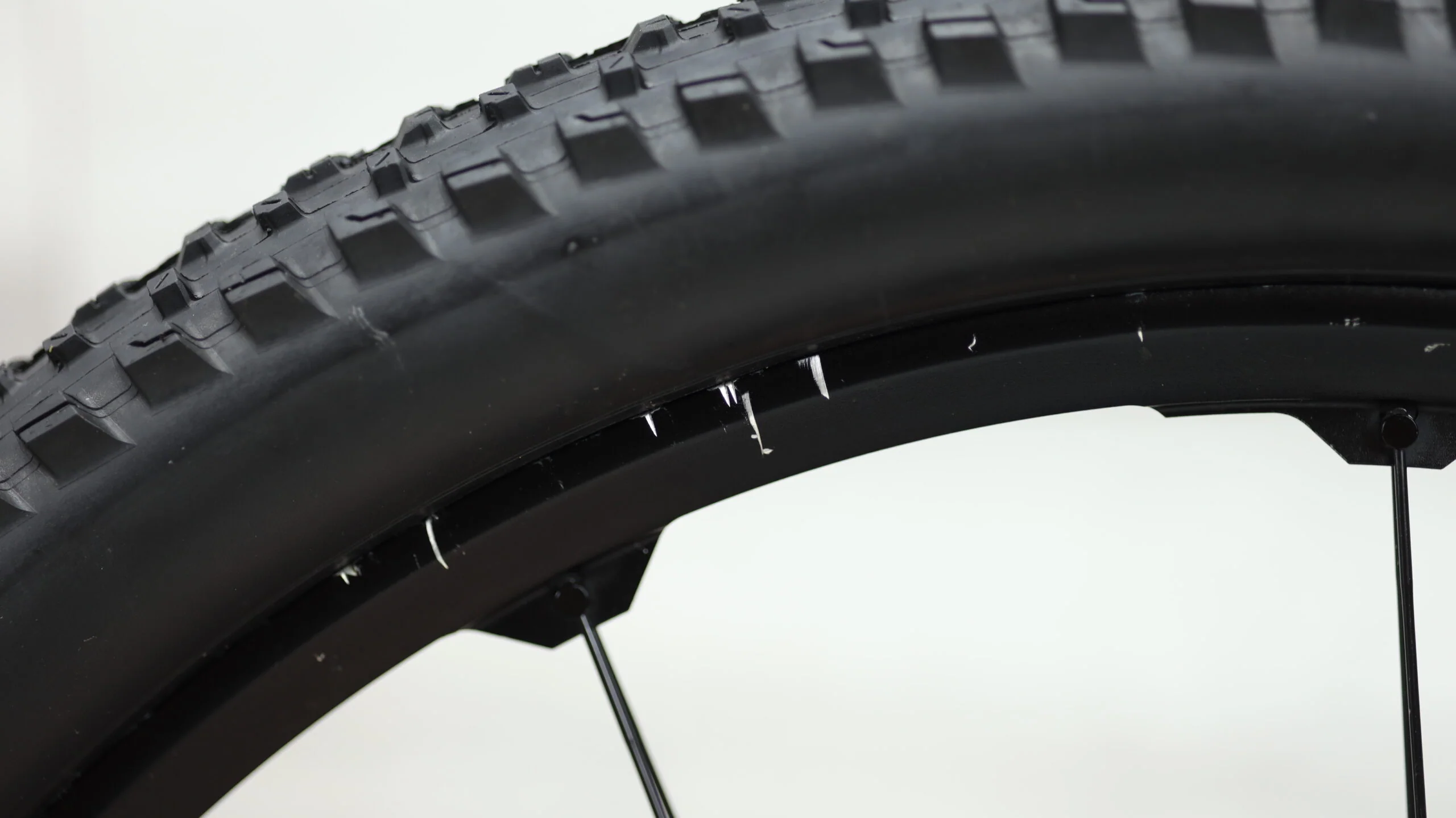 Giant Trance E+ 1 Pro  Mountain E-Bike - 2019, Small - Image 13