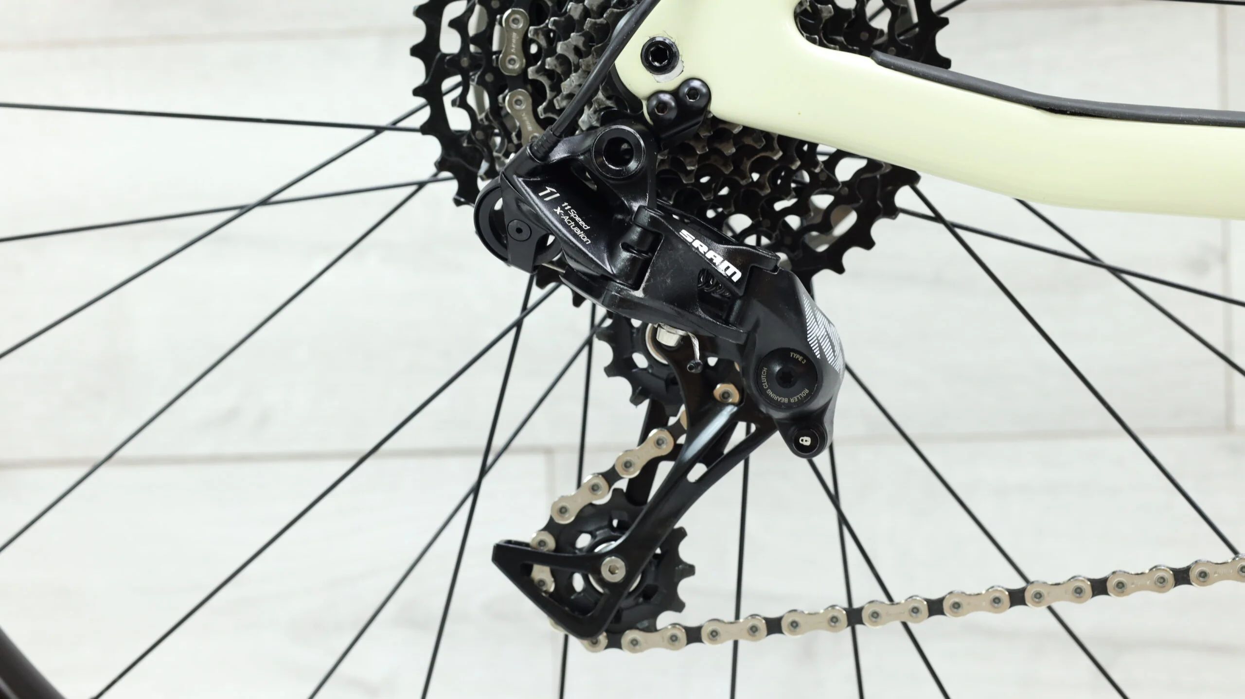 2019 Kona Honzo CR  Mountain Bike - Large - Image 5