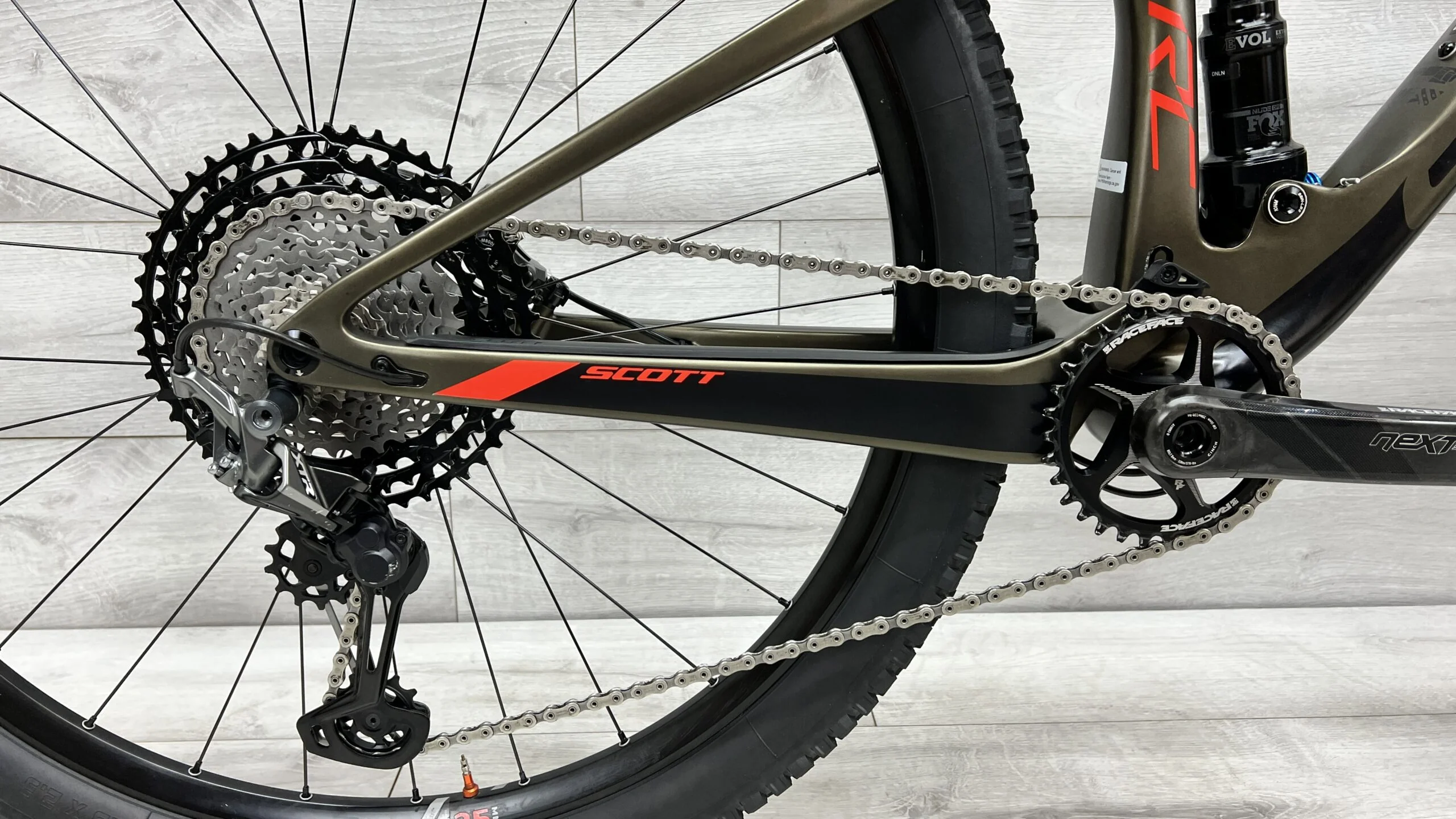 2019 Scott Spark RC 900 Pro  Mountain Bike - Large - Image 6
