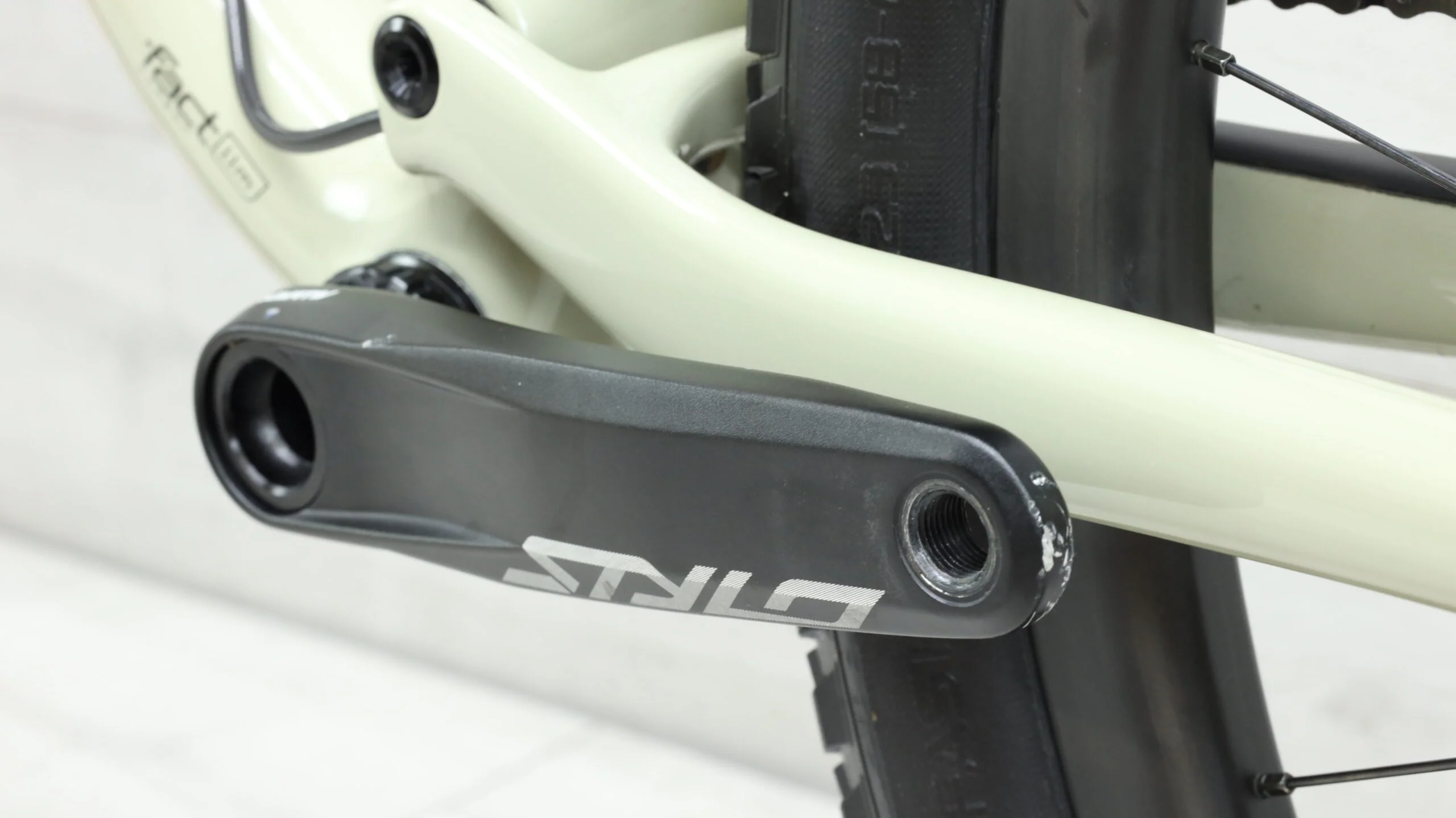 2019 Specialized Epic Expert EVO  Mountain Bike - Medium - Image 6