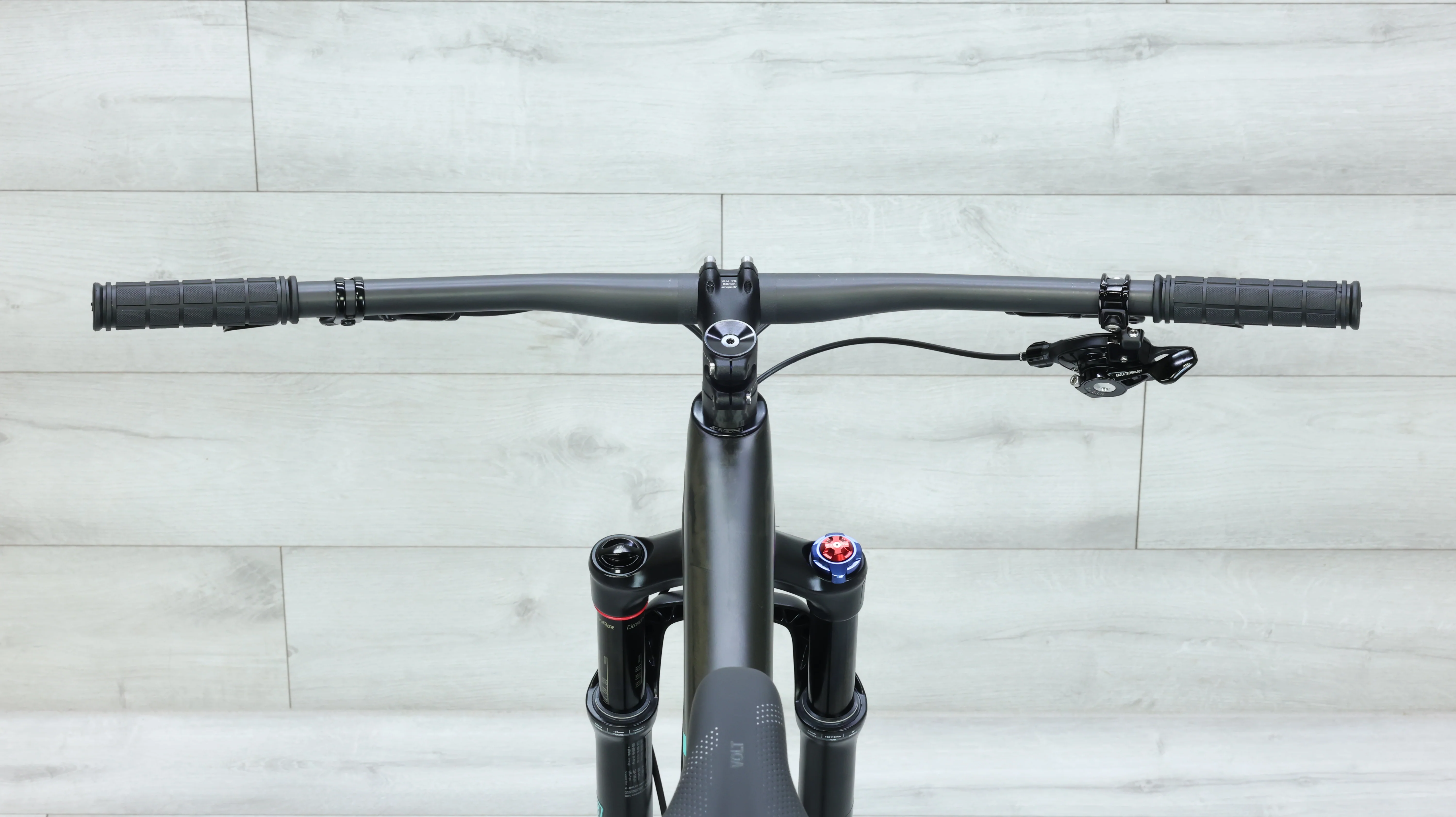 2019 Specialized Epic Pro Mountain Bike - Large - Image 14