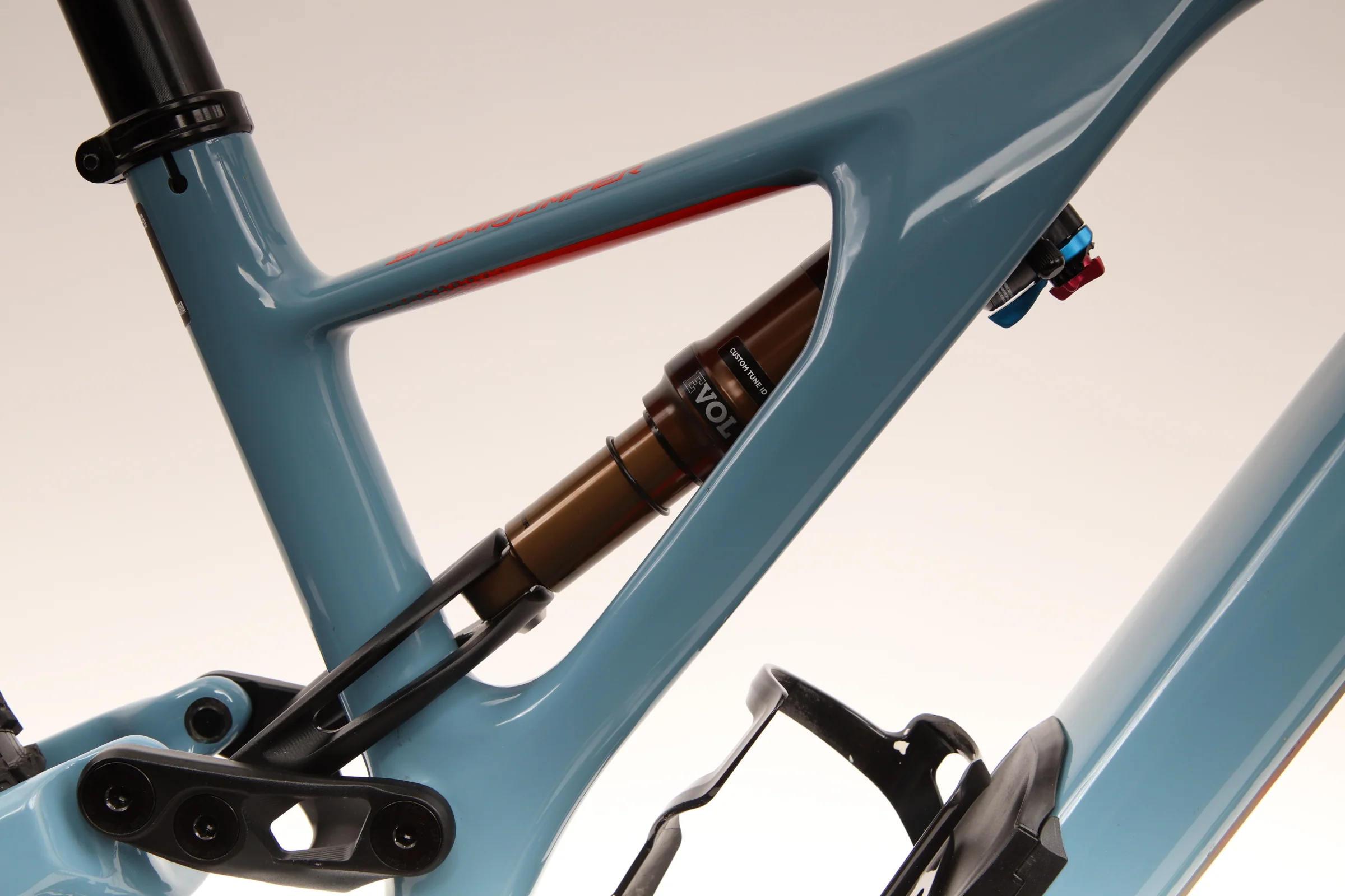 2019 SPECIALIZED STUMPJUMPER EXPERT 27.5 Mountain Bike - Medium - Image 8