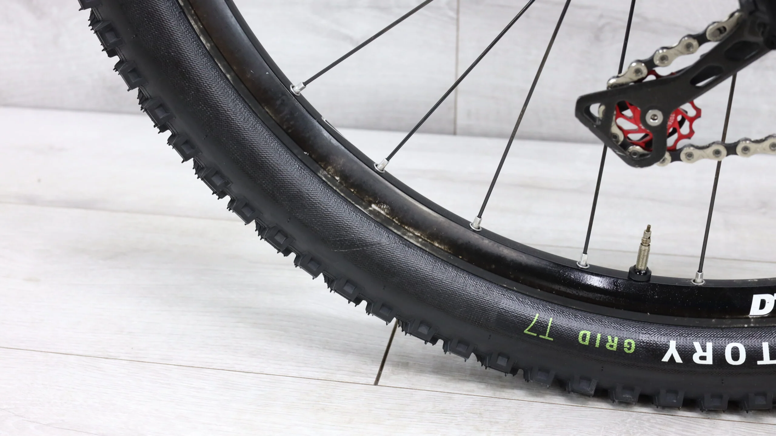 2019 Yeti SB5 C  Mountain Bike - Small - Image 15