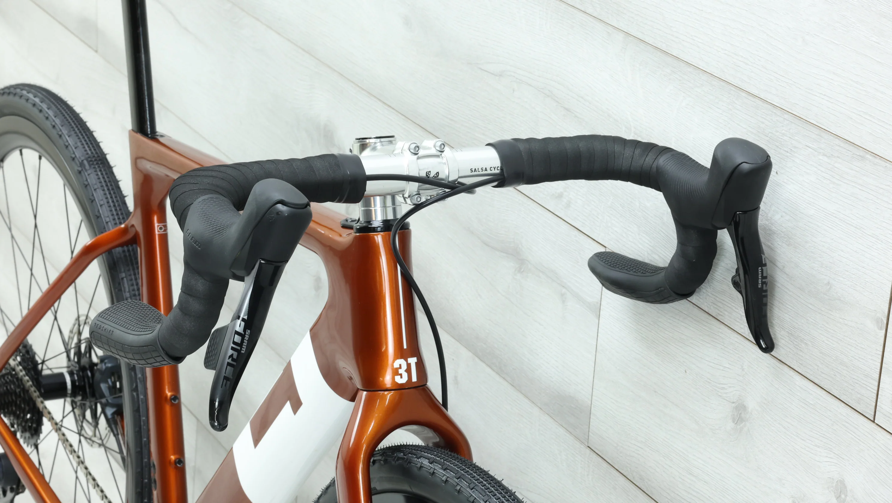 2020 3T Exploro TEAM Force eTap AXS Gravel Bike - Medium - Image 7