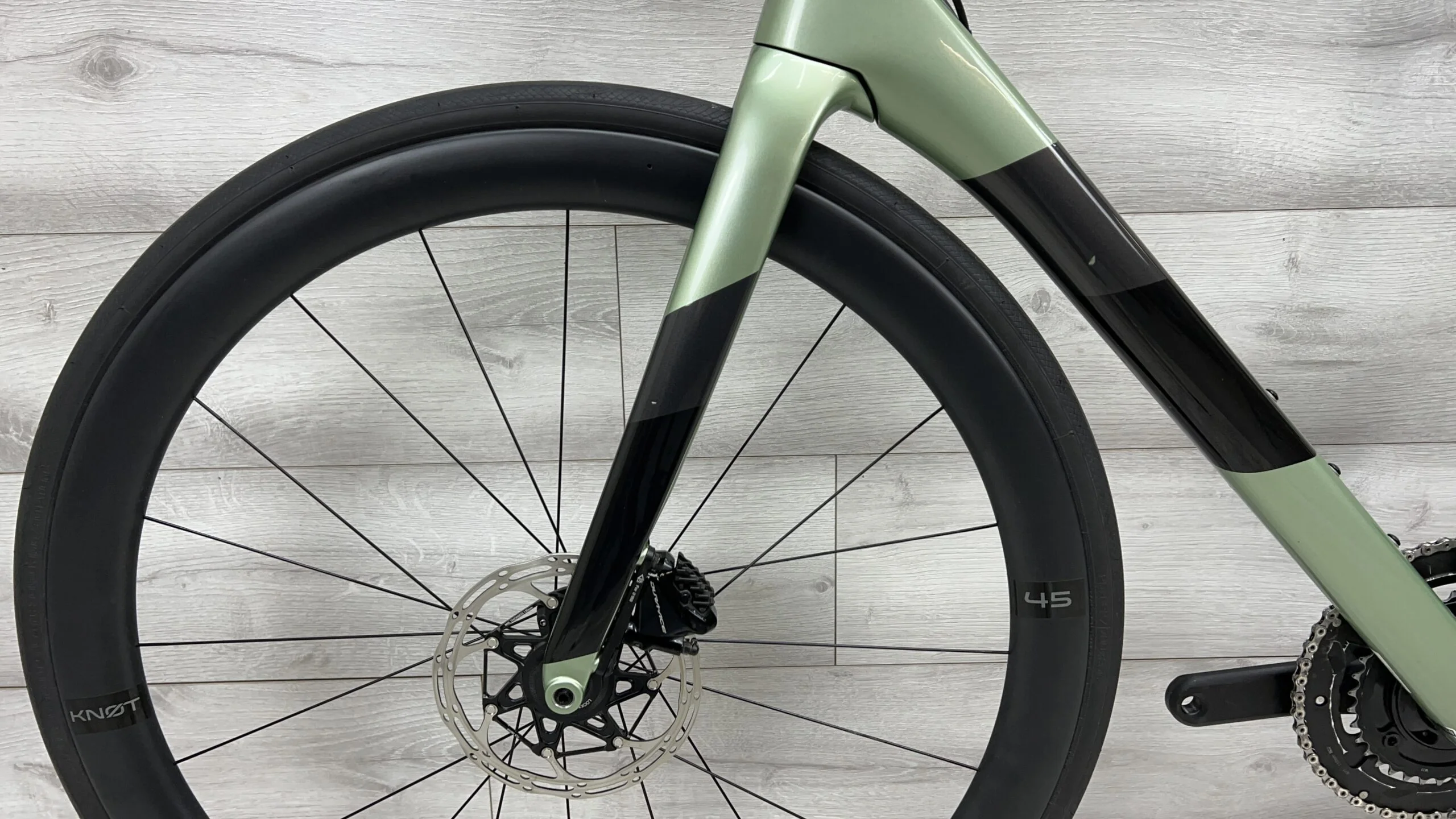 2020 Cannondale SuperSix EVO Hi-MOD Disc Dura Ace  Road Bike - 56cm - Image 11