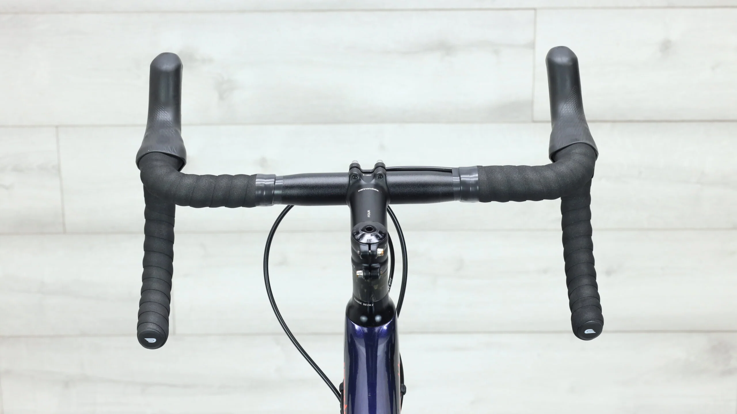 2020 Cannondale Synapse Carbon Disc Tiagra  Road Bike - 56cm - Image 10