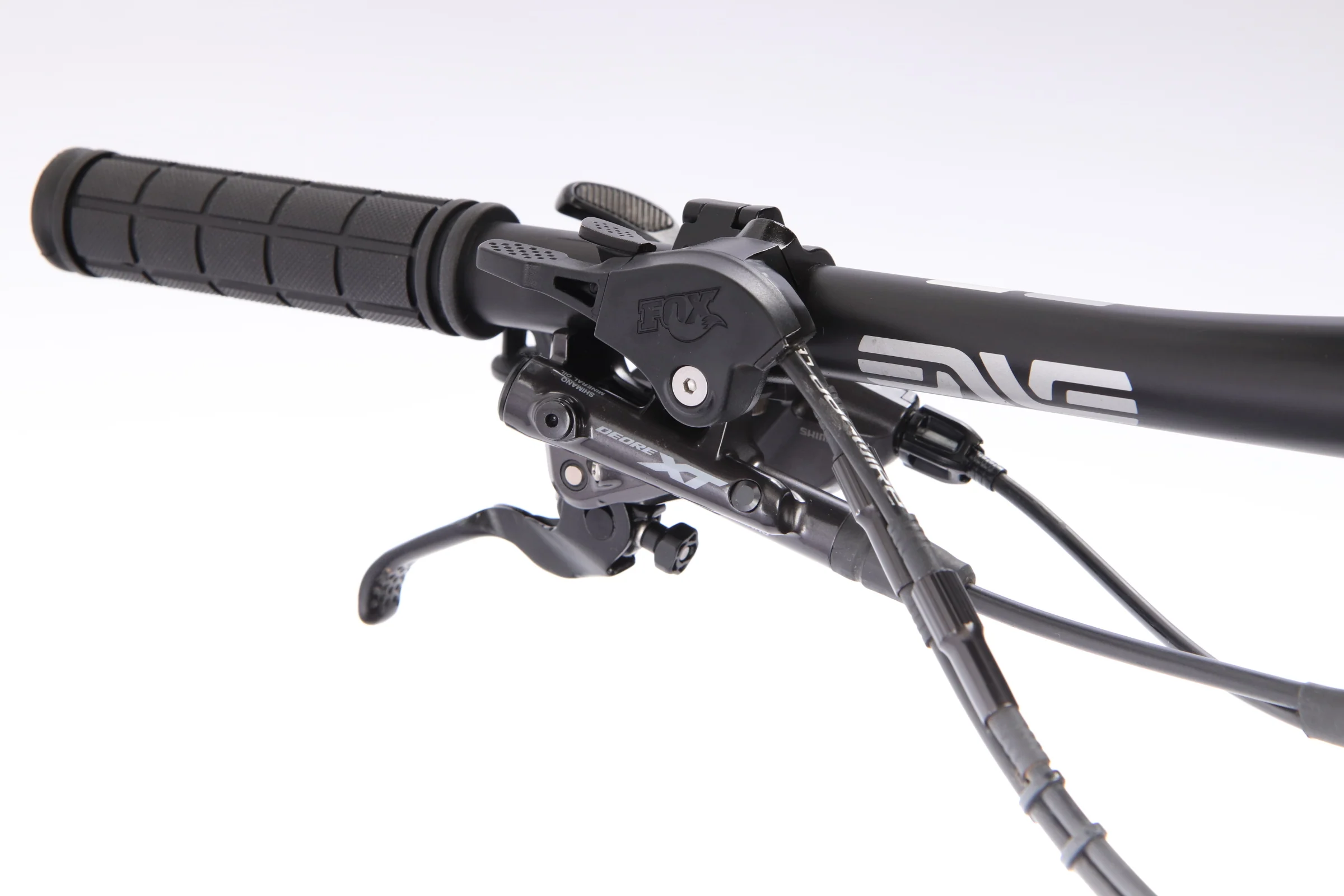 2020 Pivot Mach 4 SL  Mountain Bike - Small - Image 11