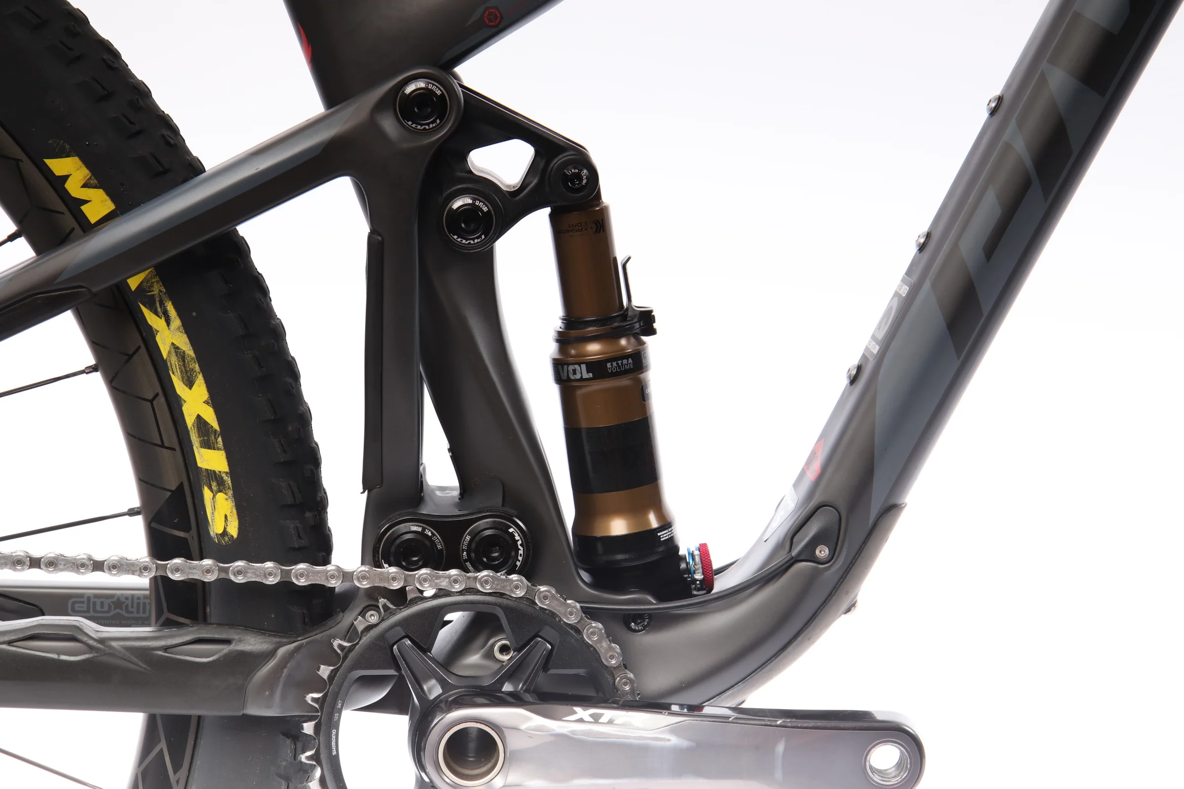 2020 Pivot Mach 4 SL  Mountain Bike - Small - Image 8