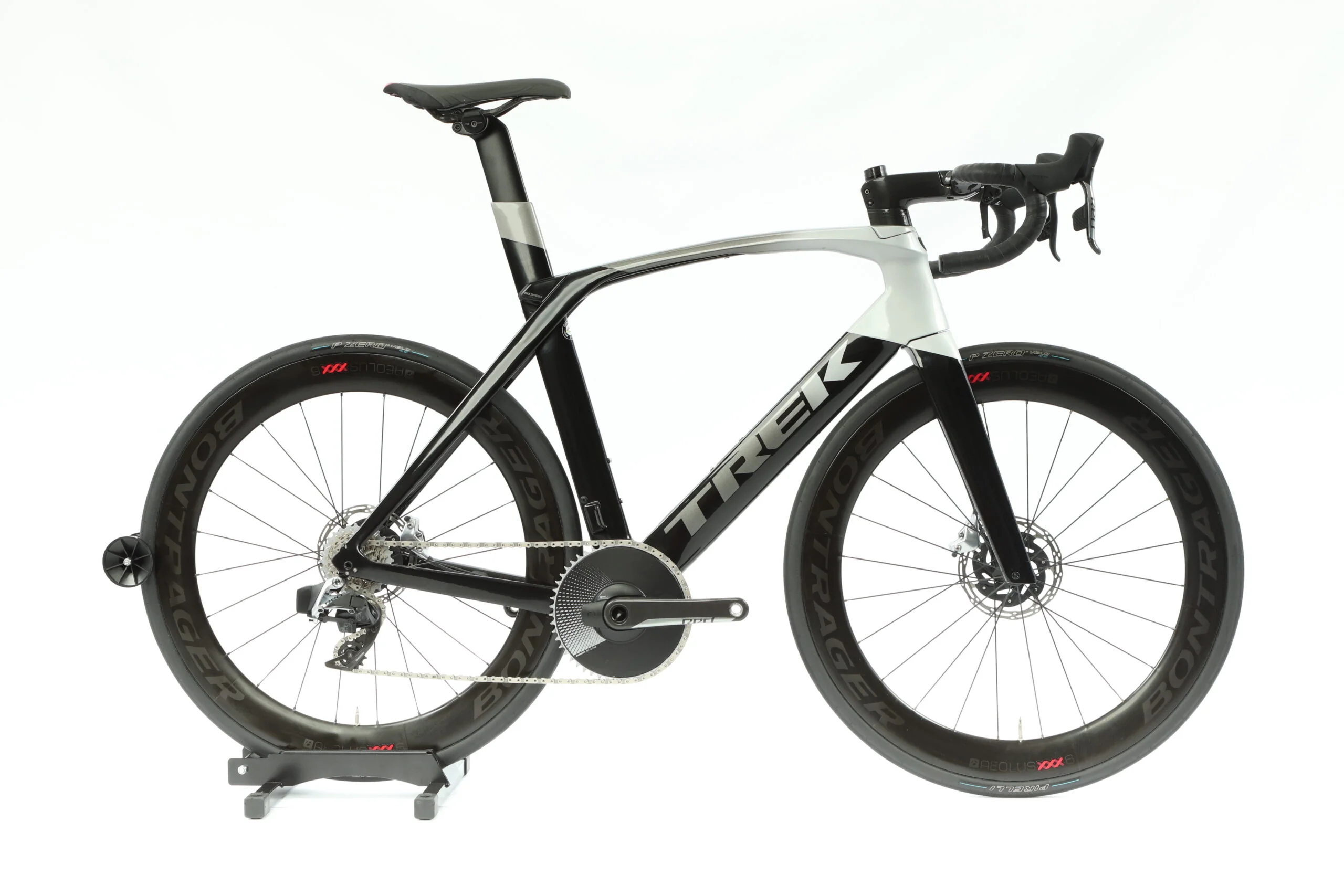 2020 Trek Madone SLR  Road Bike - 58cm