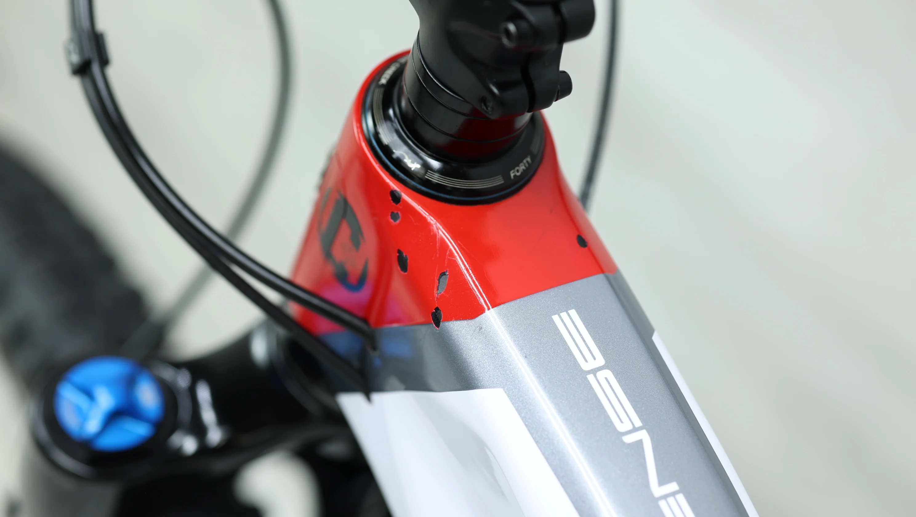 Intense Carbine Pro Mountain Bike - 2021, Medium - Image 14