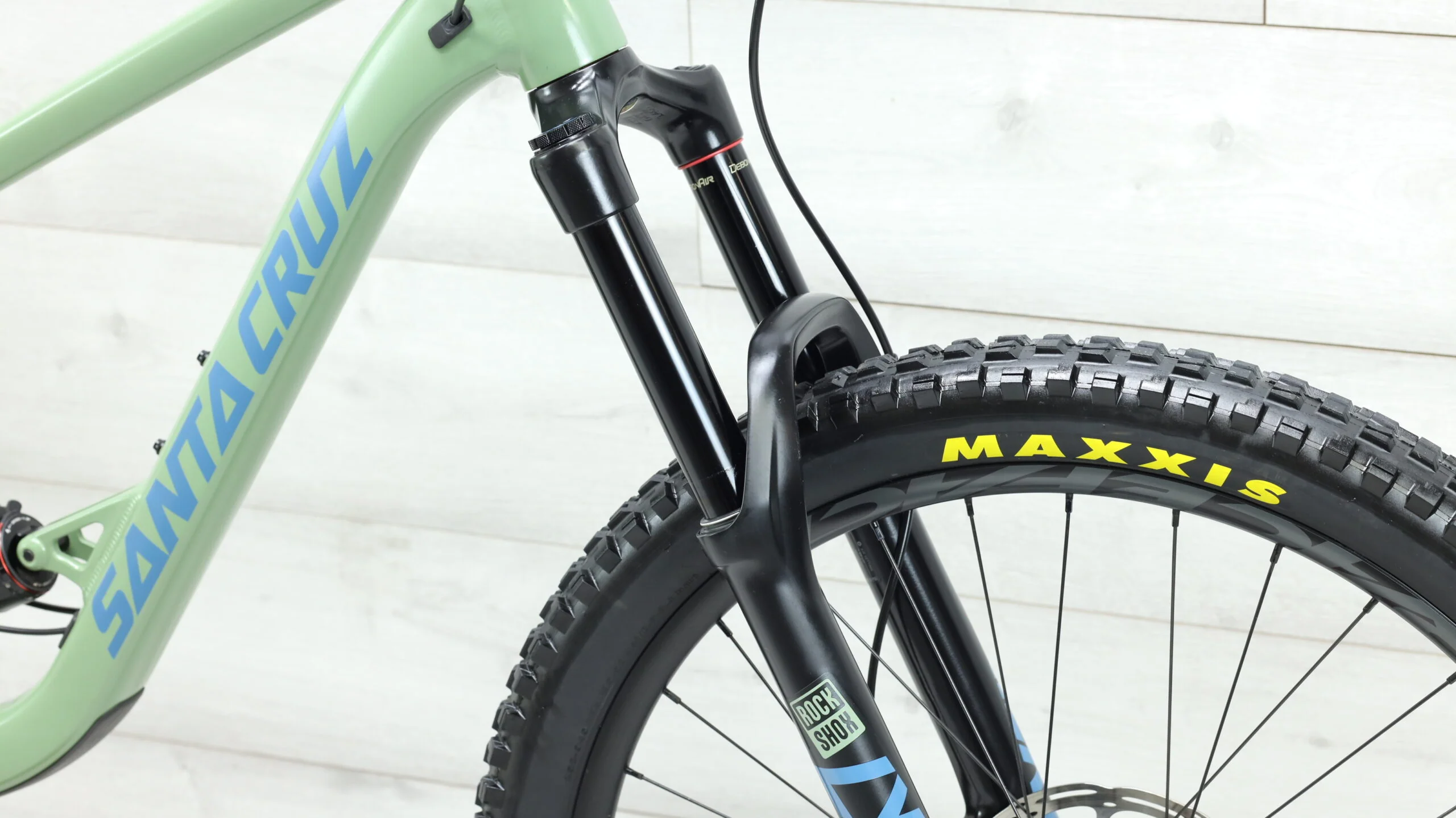 2021 Santa Cruz Bronson Aluminum S  Mountain Bike - Large - Image 8