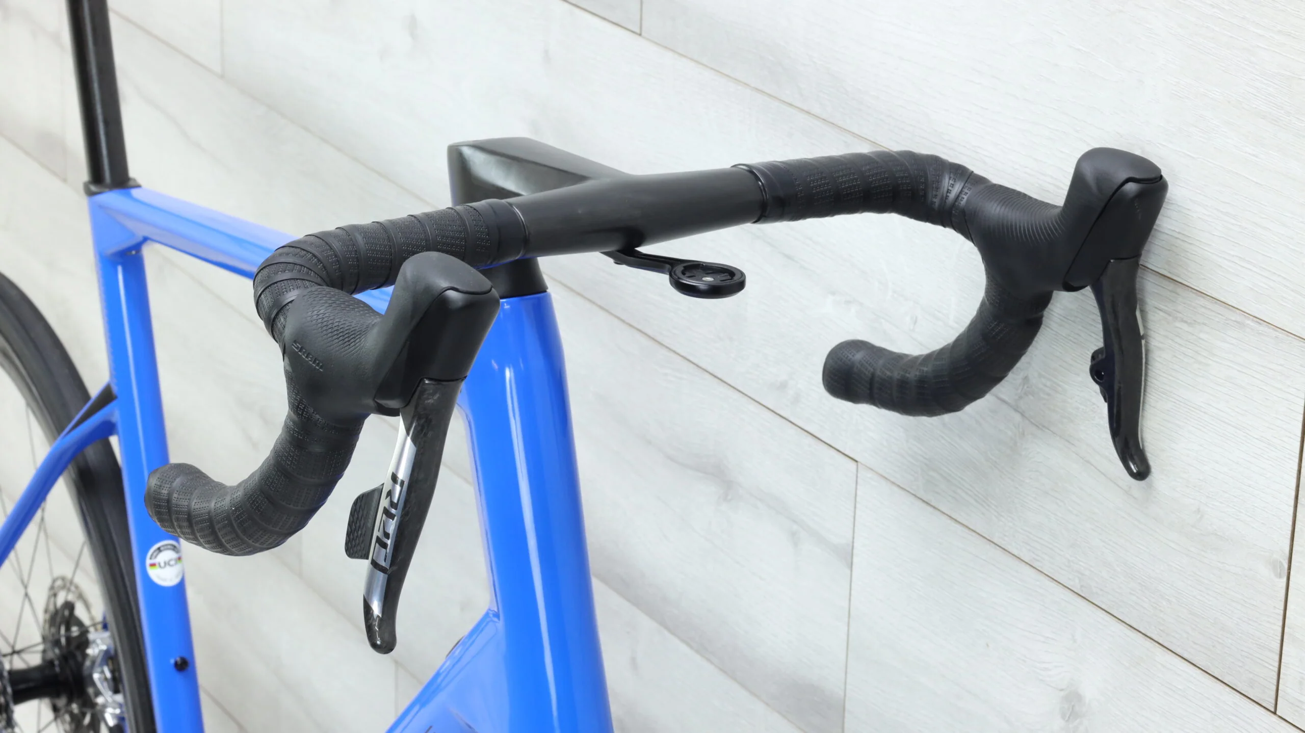 2022 Bmc Roadmachine 01 TWO P2P  Road Bike - 61cm - Image 8