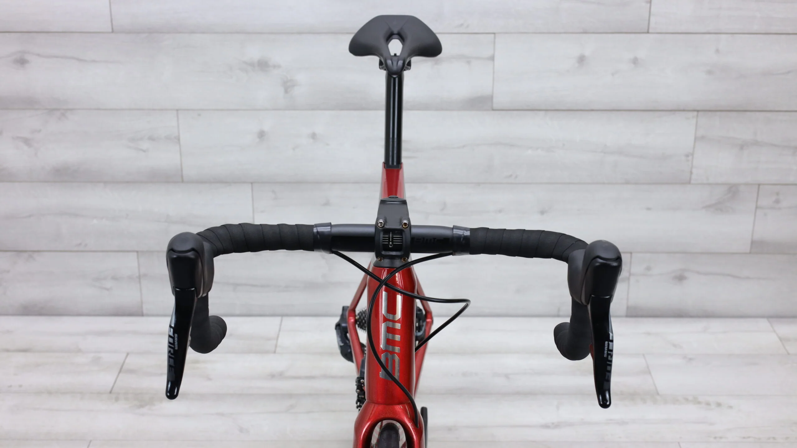 2022 BMC Teammachine SLR TWO Road Bike - 56cm - Image 10