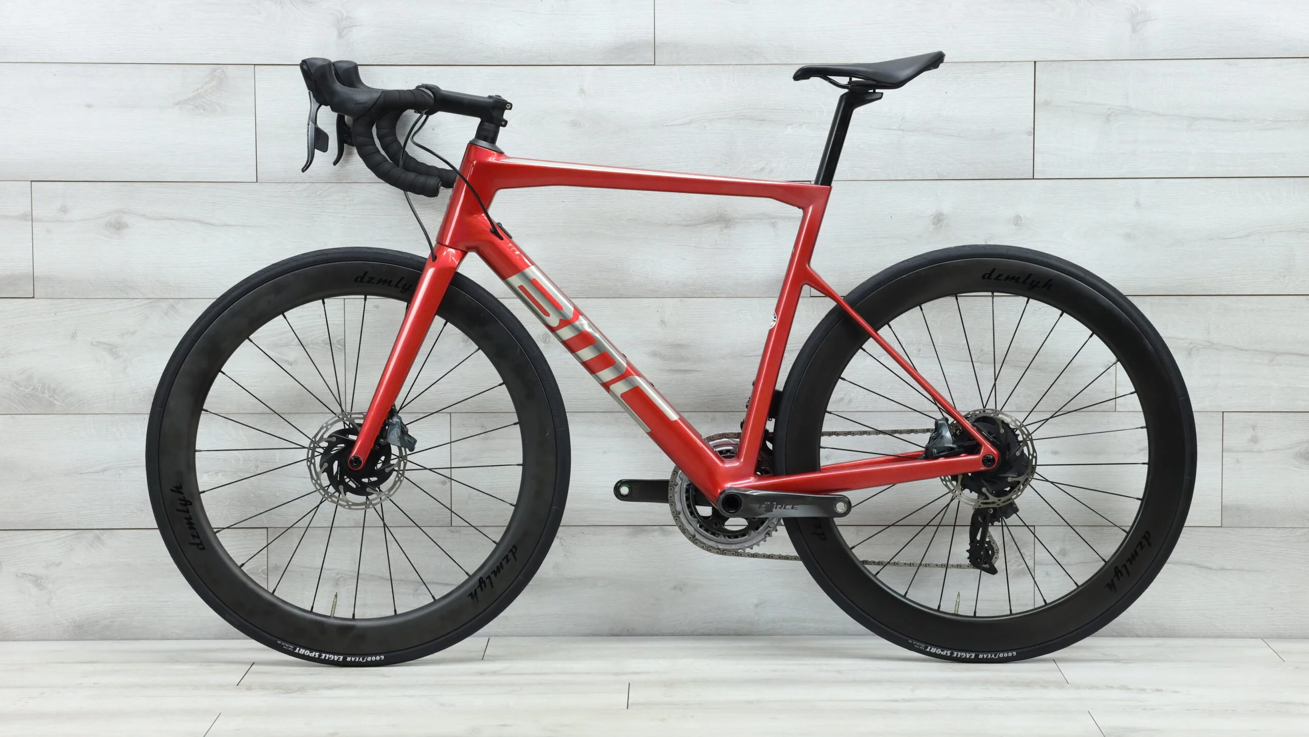 2022 BMC Teammachine SLR TWO Road Bike - 56cm - Image 2