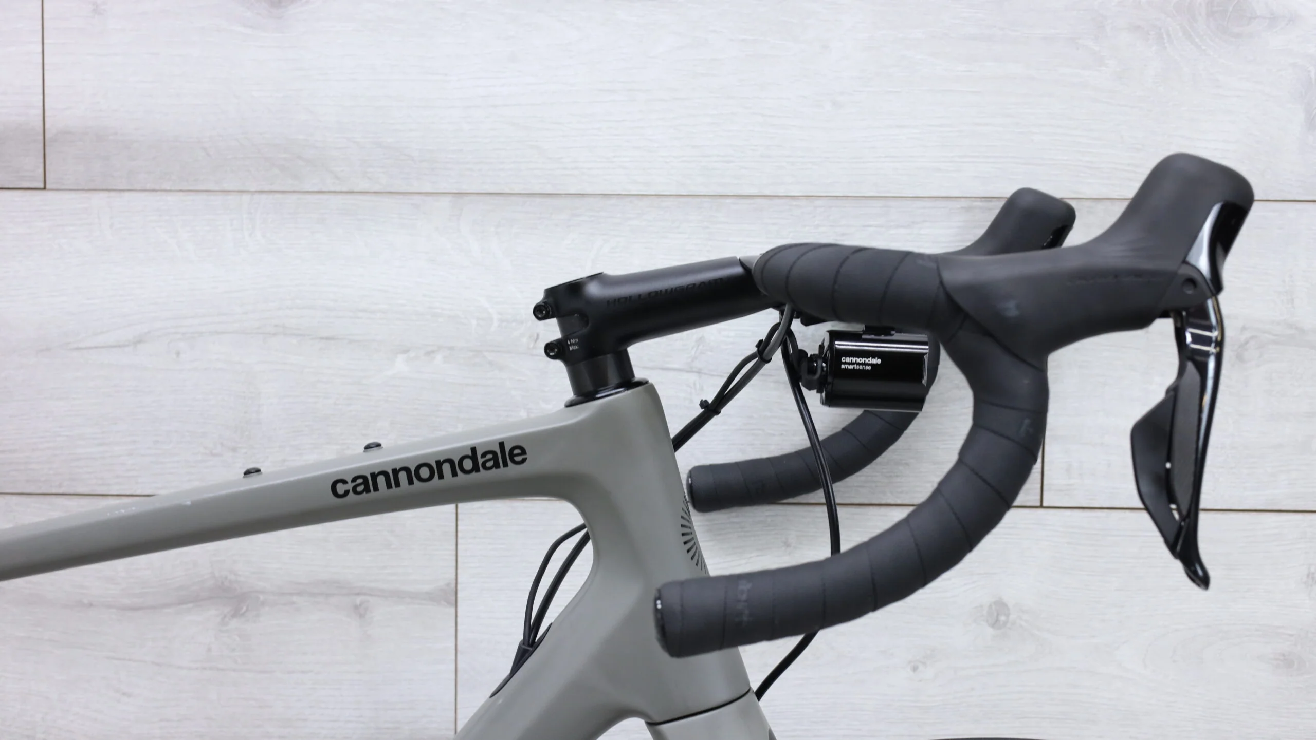2022 Cannondale Synapse Carbon 1 RLE  Road Bike - 56cm - Image 9