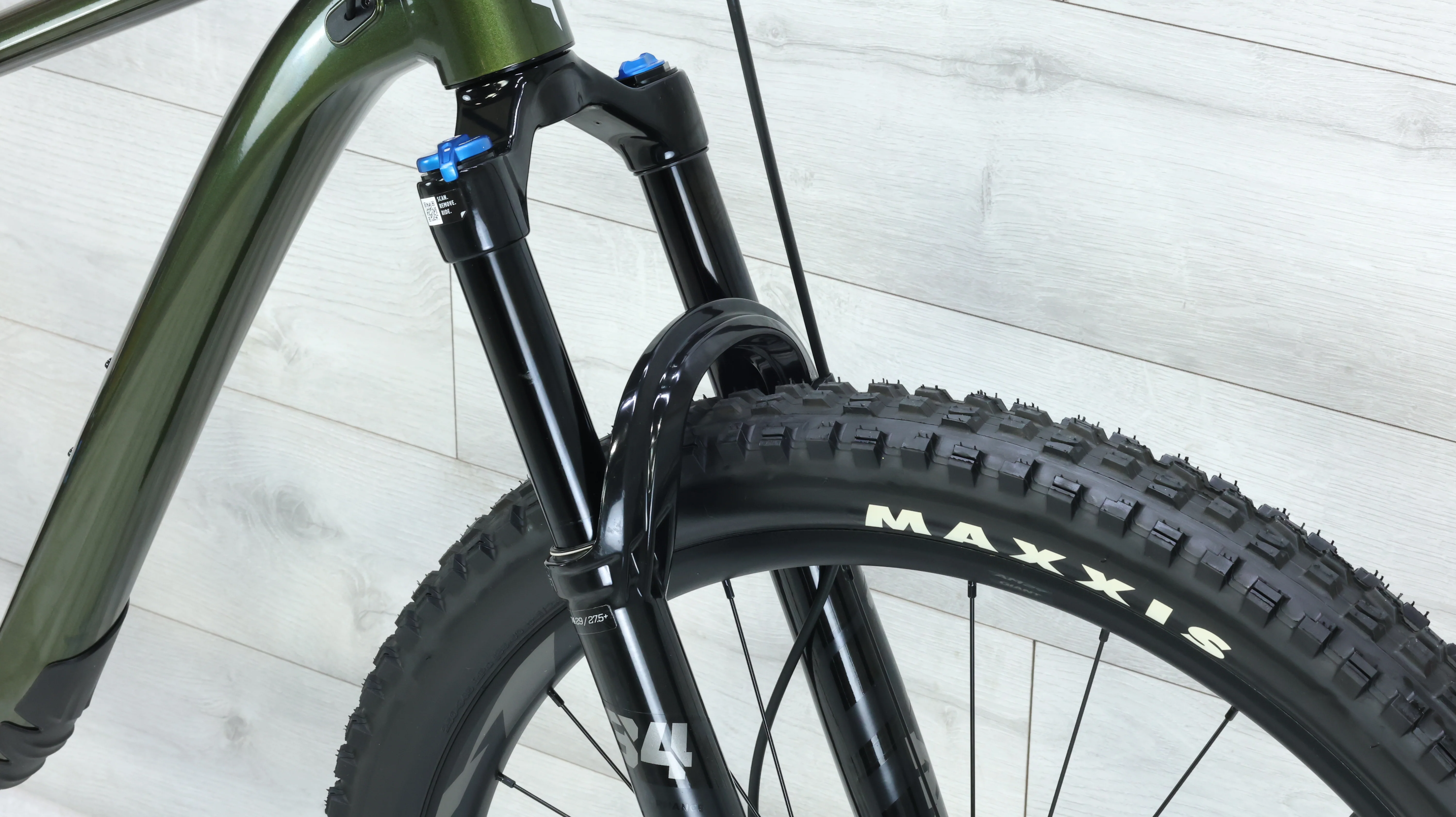 2022 Giant Trance 29 1 Mountain Bike - Large - Image 10
