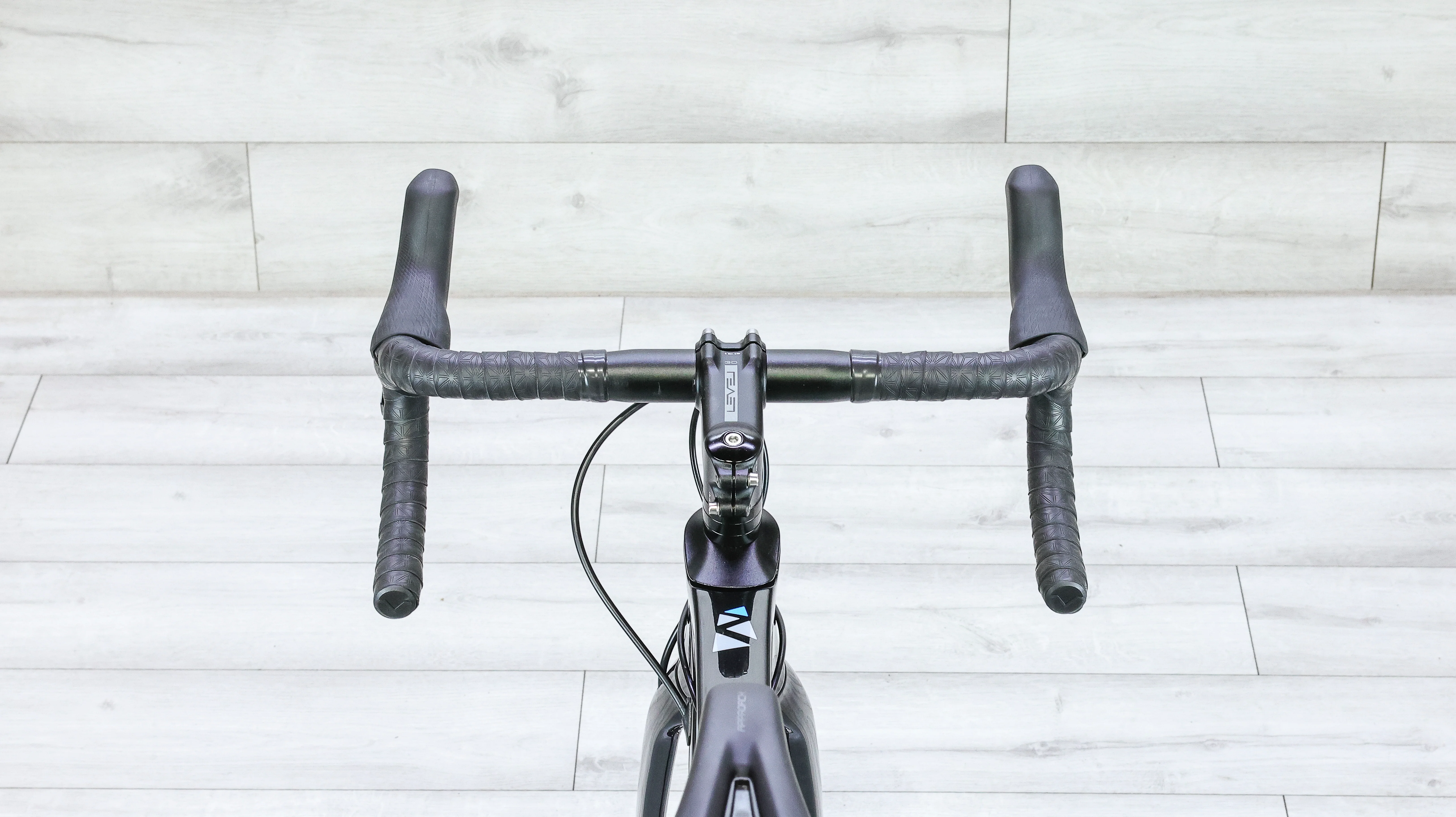 Ribble Endurance SL Disc Road Bike - 2022, Small - Image 13