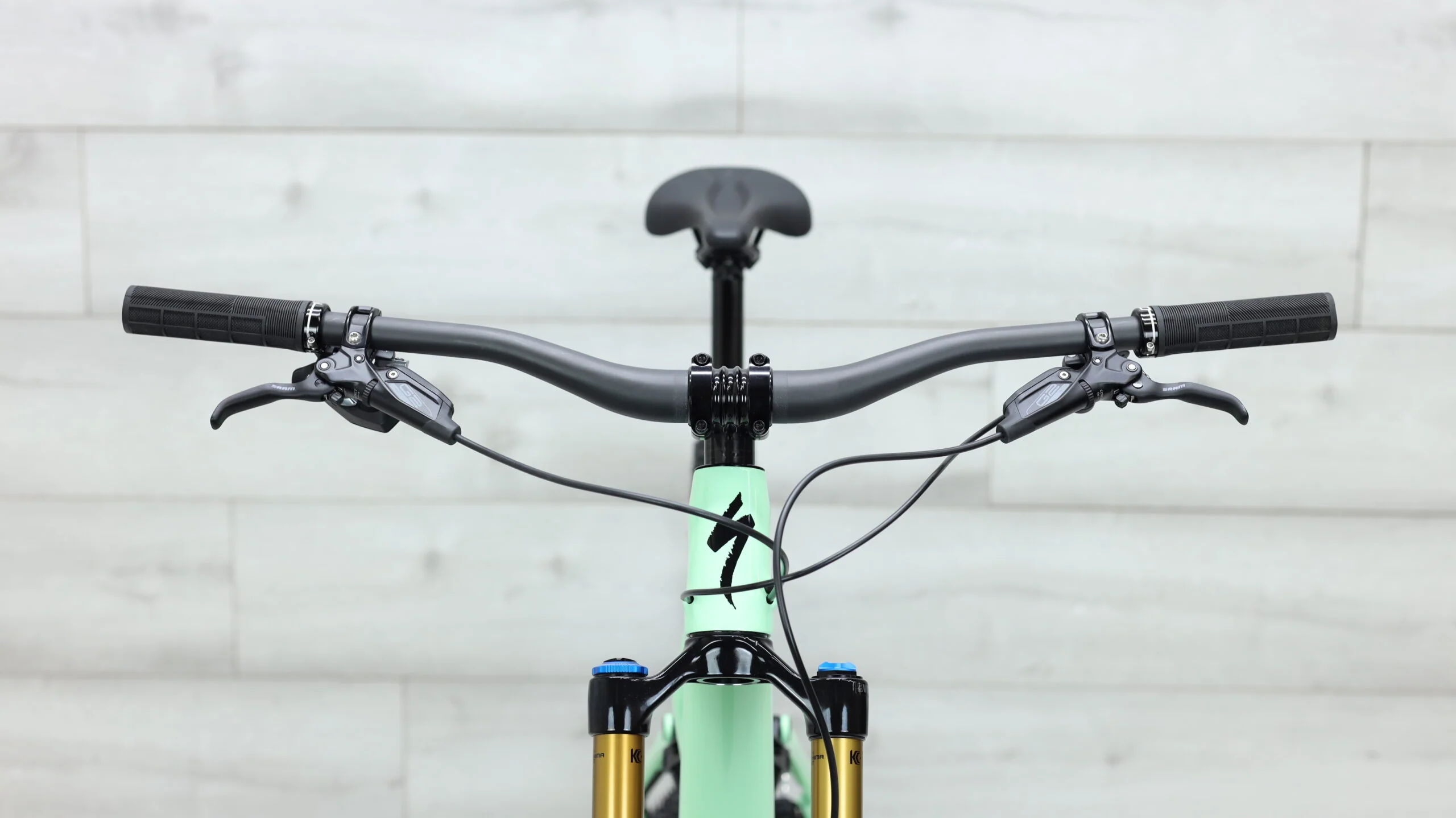 2022 Specialized Stumpjumper Pro Mountain Bike - Medium - Image 12