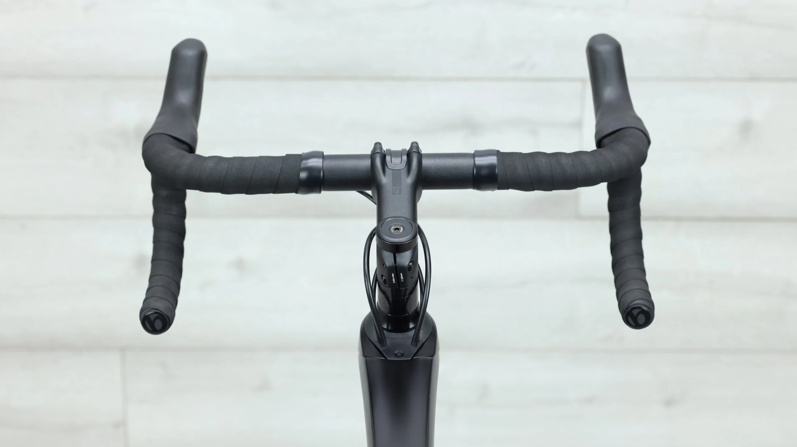 2022 Trek Domane SL 5  Road Bike - 56cm - Image 11