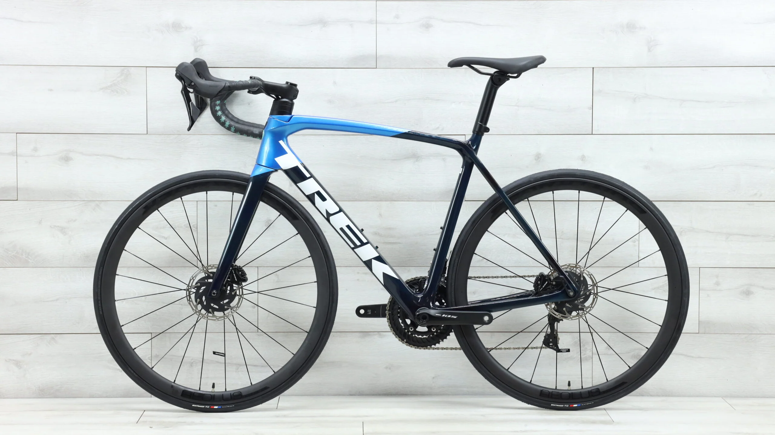 2022 Trek Emonda SL 5 Disc  Road Bike - 56cm - Image 2